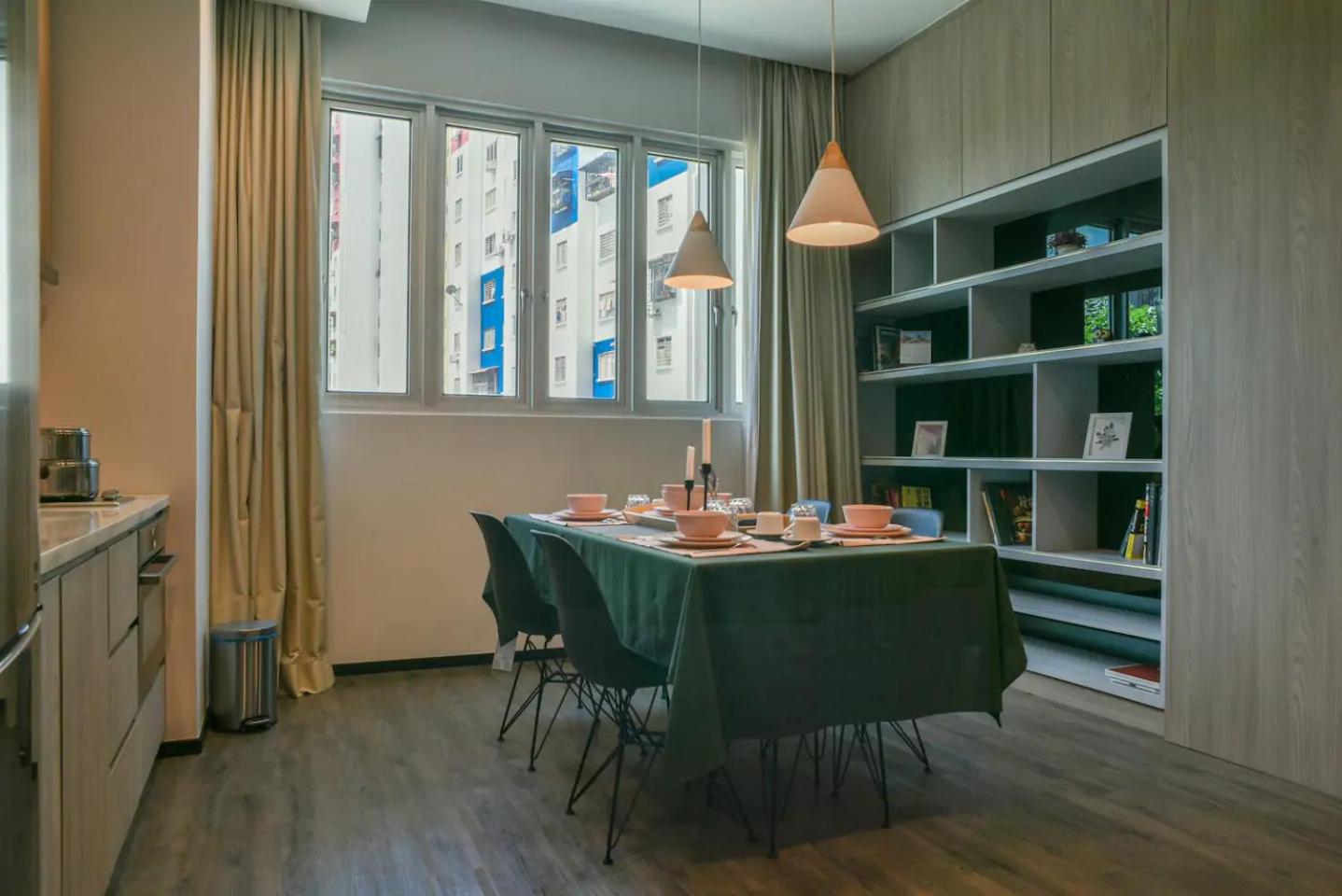 Mid Valley 1km away Verve Suites Old Klang Road