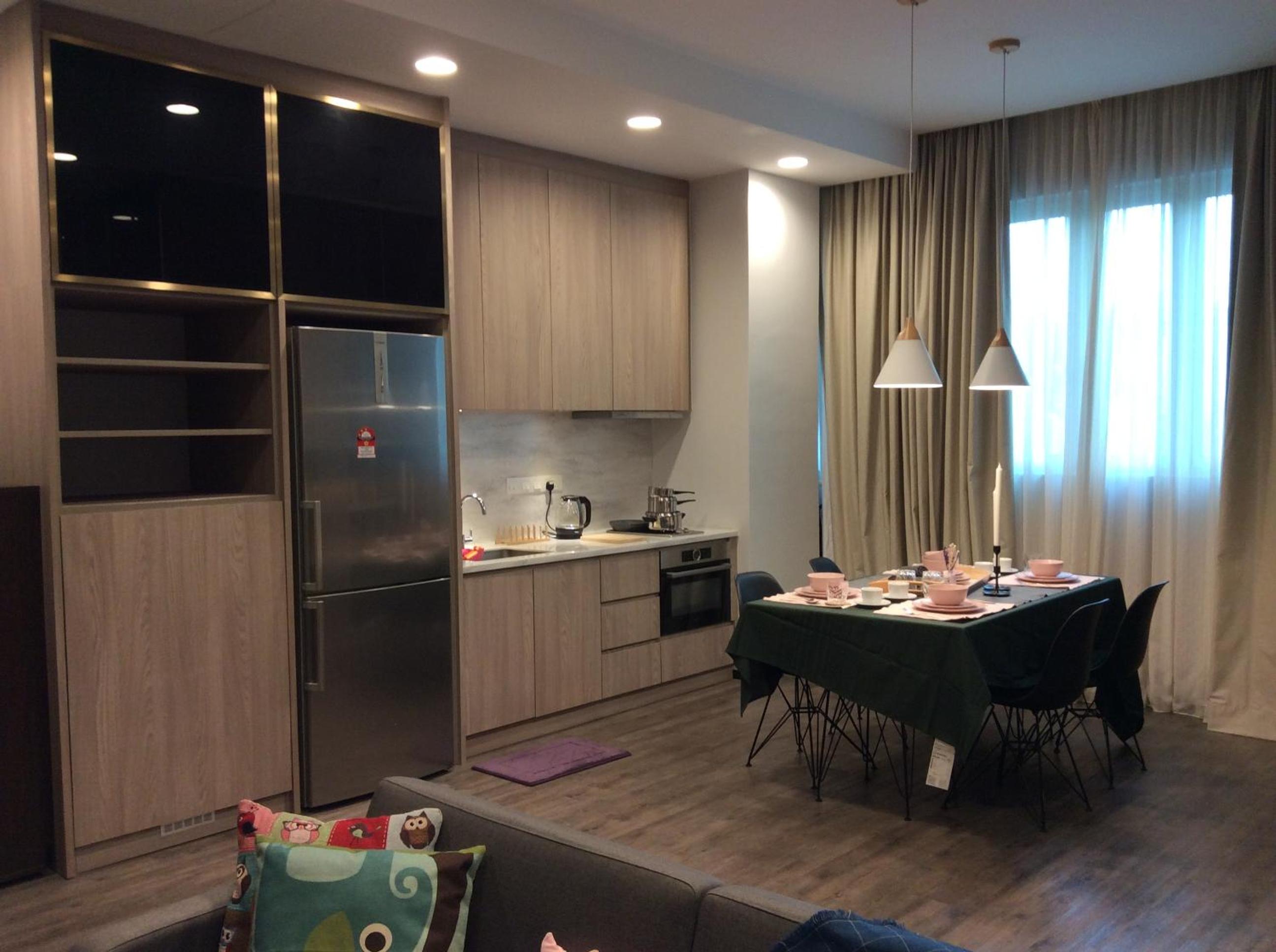 Mid Valley 1km away Verve Suites Old Klang Road