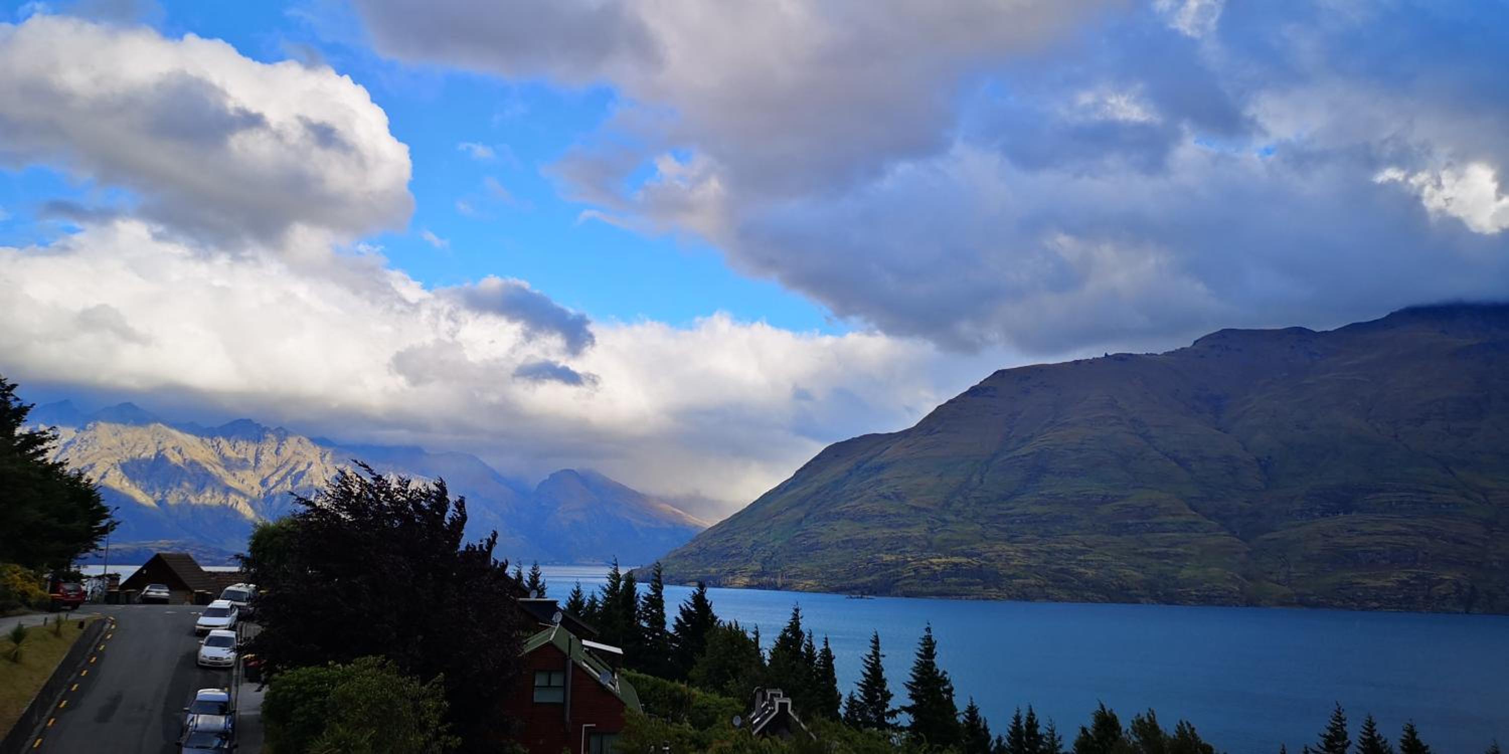 Queenstown Lakeview Holiday Home-5mins to town