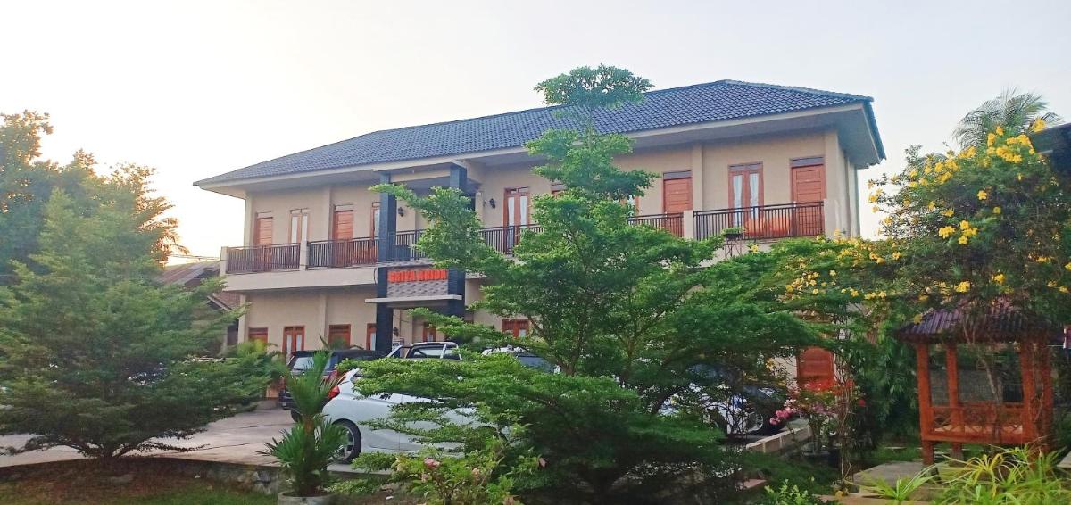 hotel building