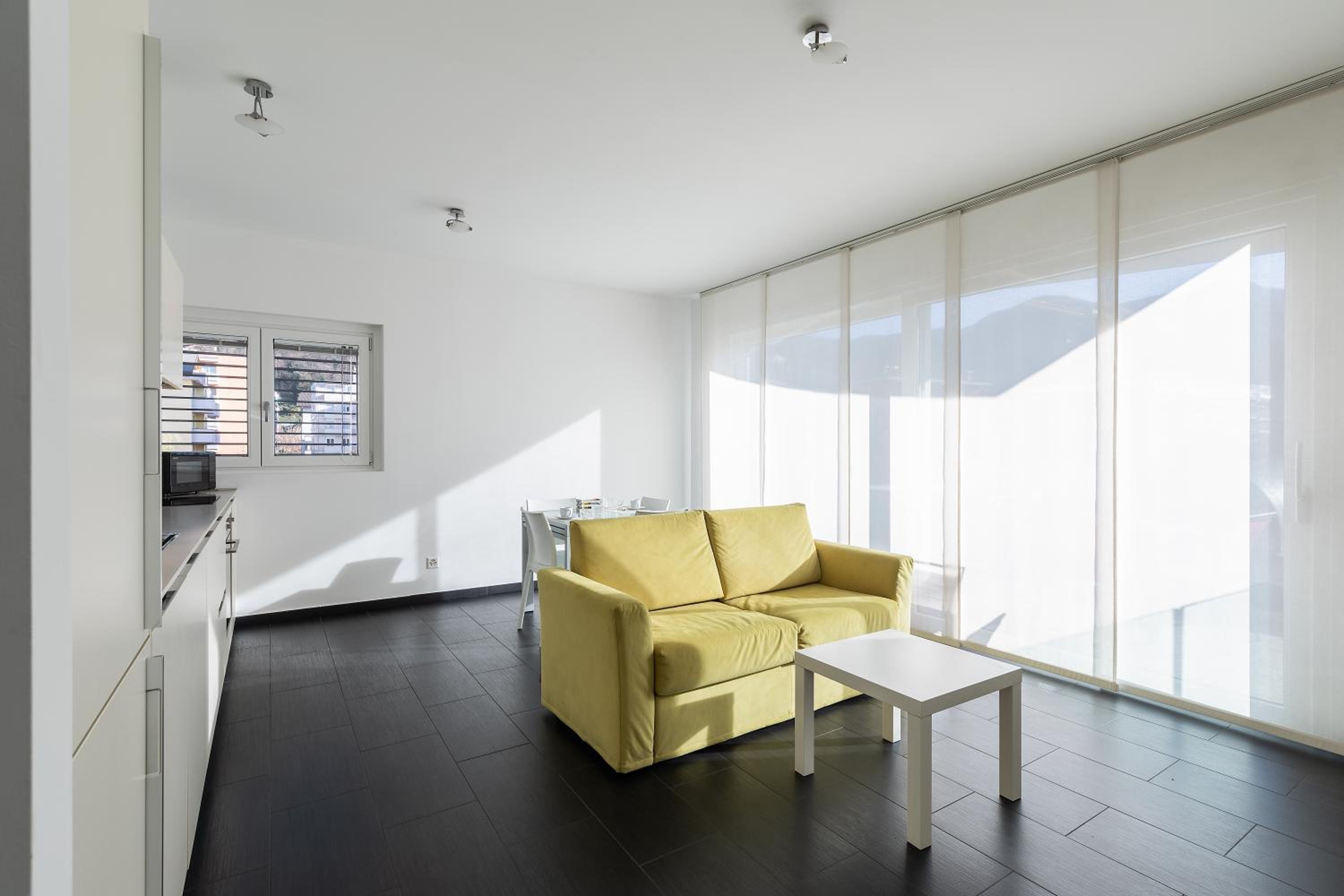 Roggia Apartments by Quokka 360 - central flats with parking space