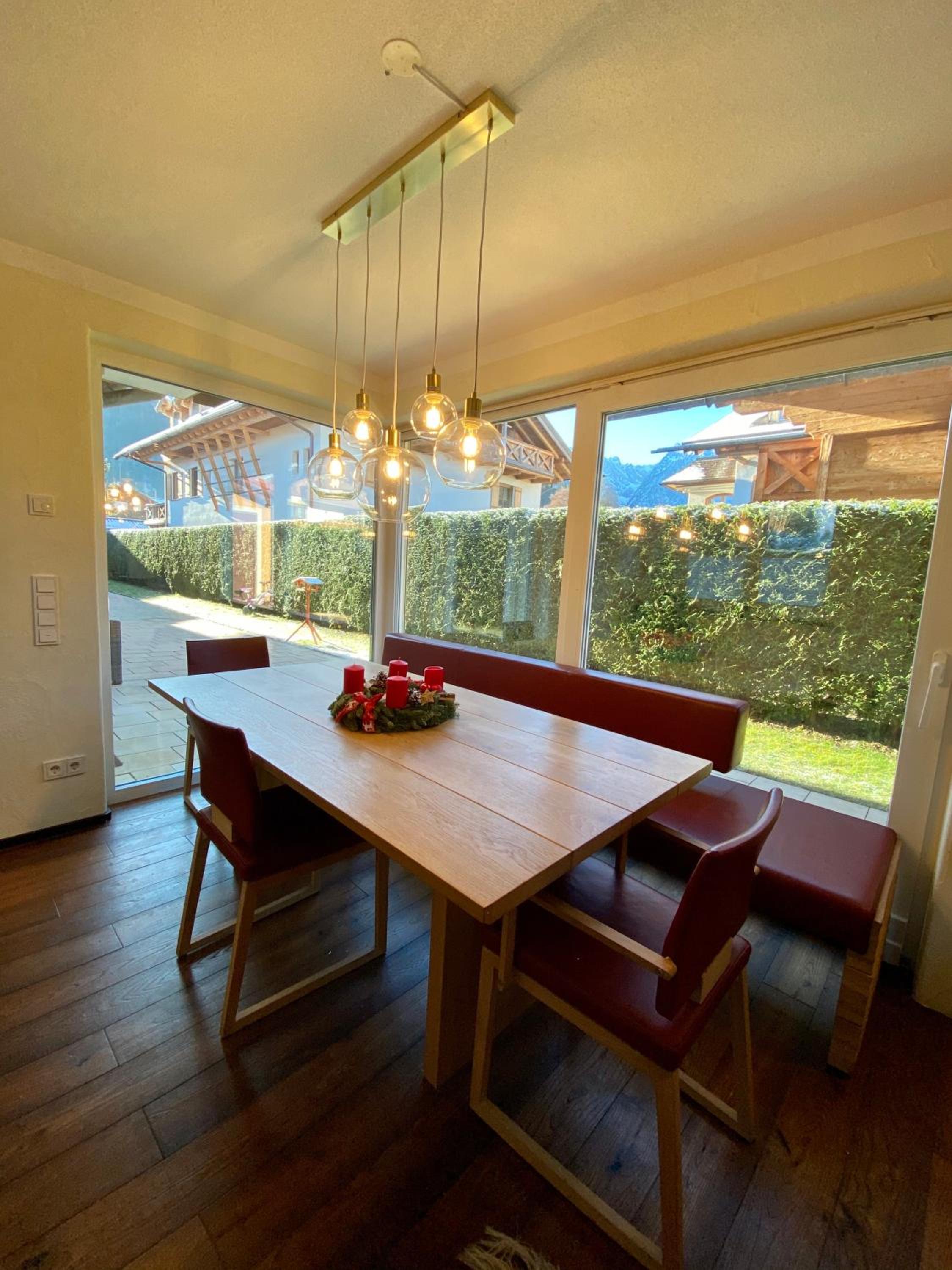 Alpine Escape Holiday Home with Mountain View