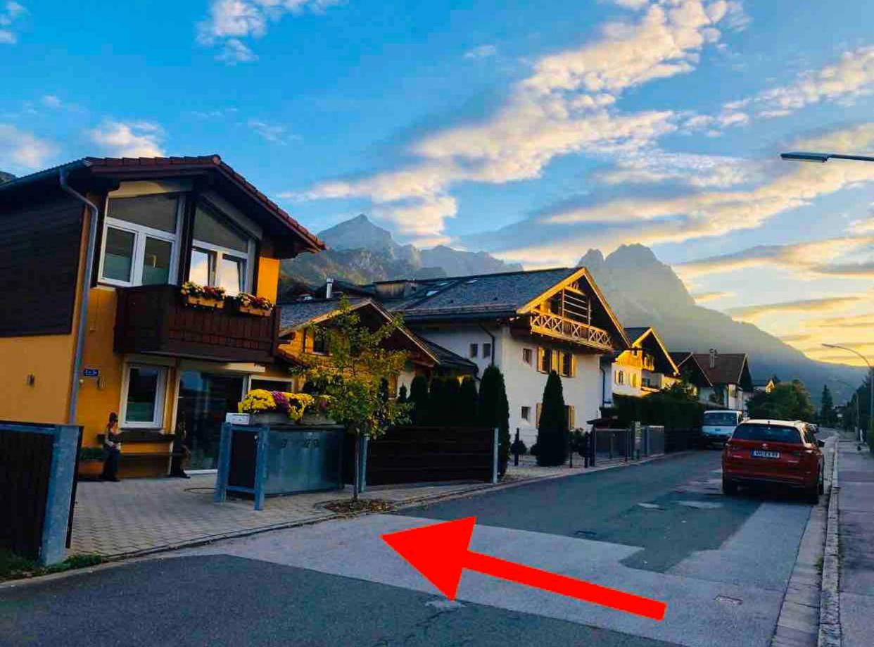 Alpine Escape Holiday Home with Mountain View