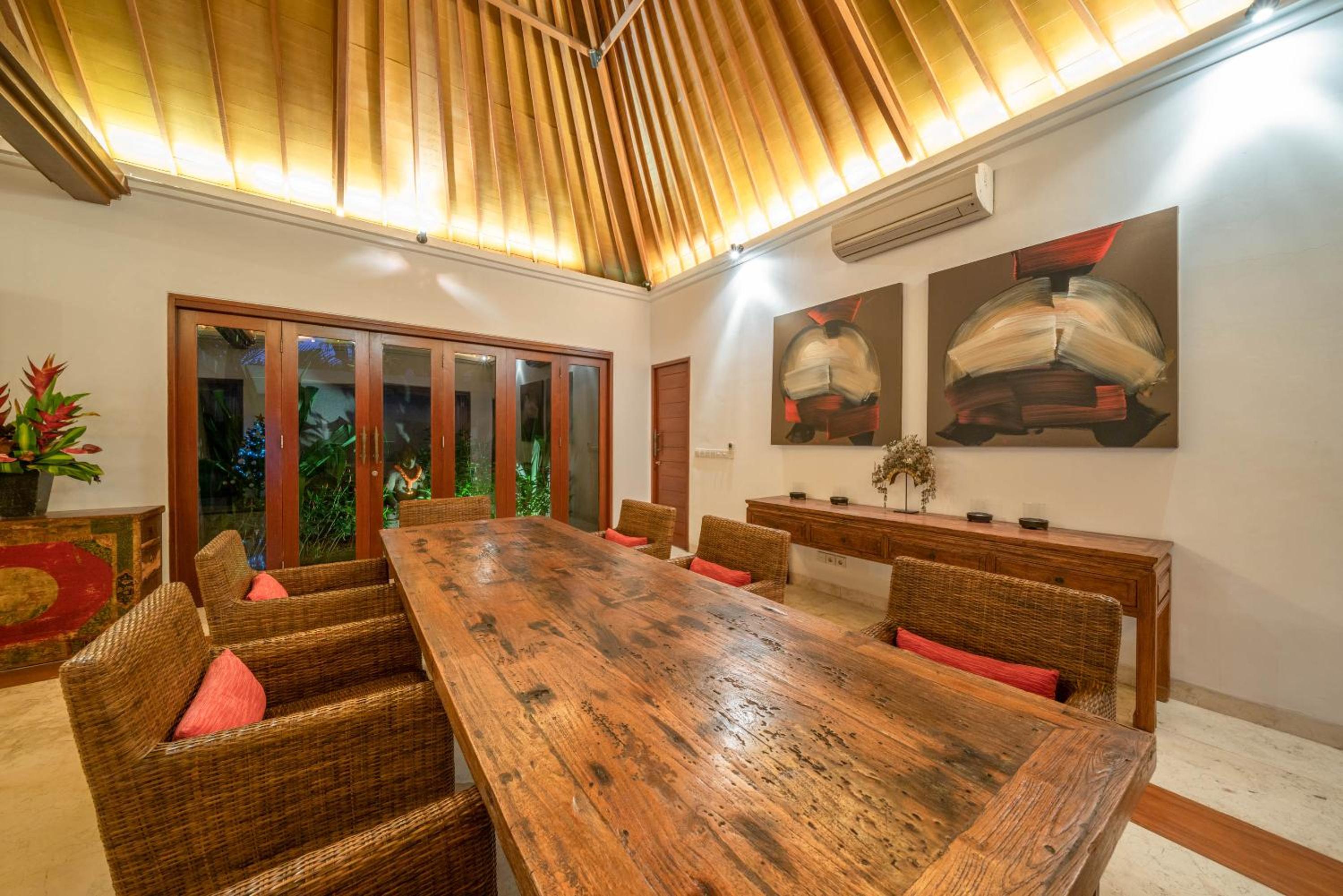 meeting & event spaces