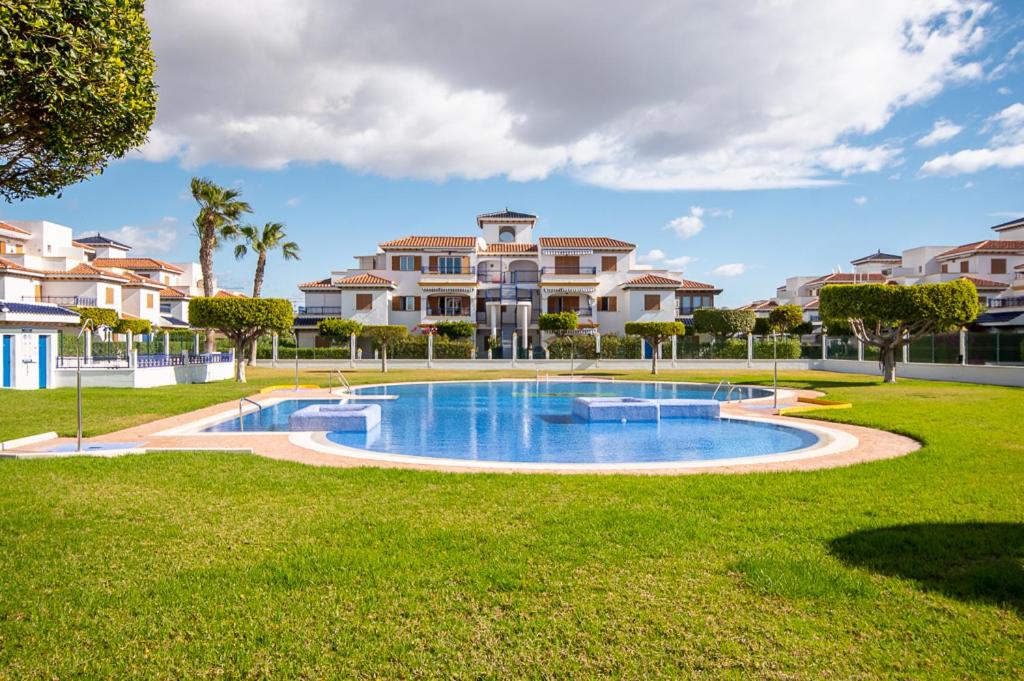 Lovely apartment near the beach photo 2