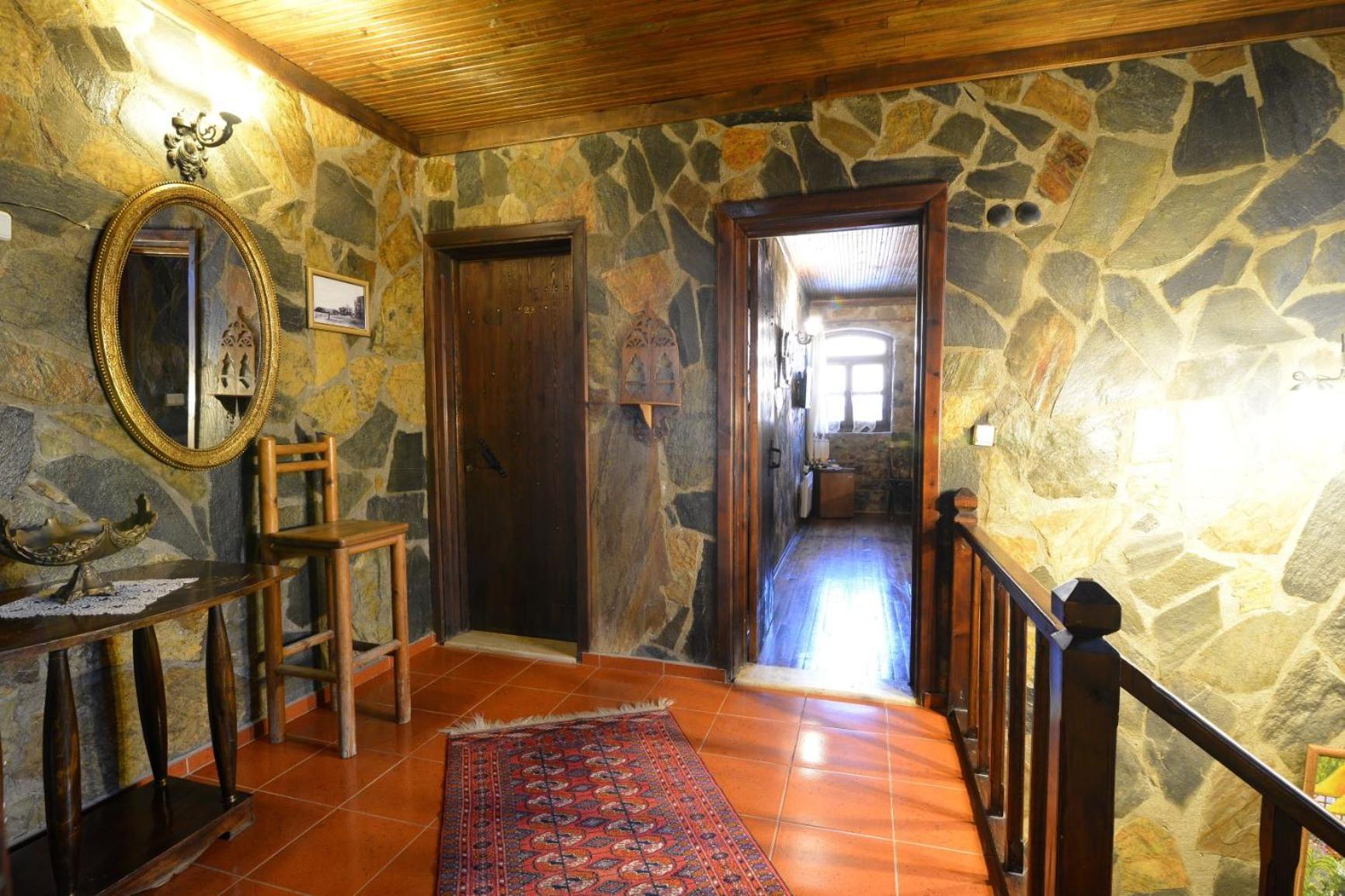 Otel Yorgo Seferis