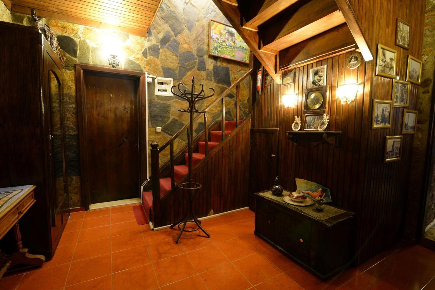 Otel Yorgo Seferis