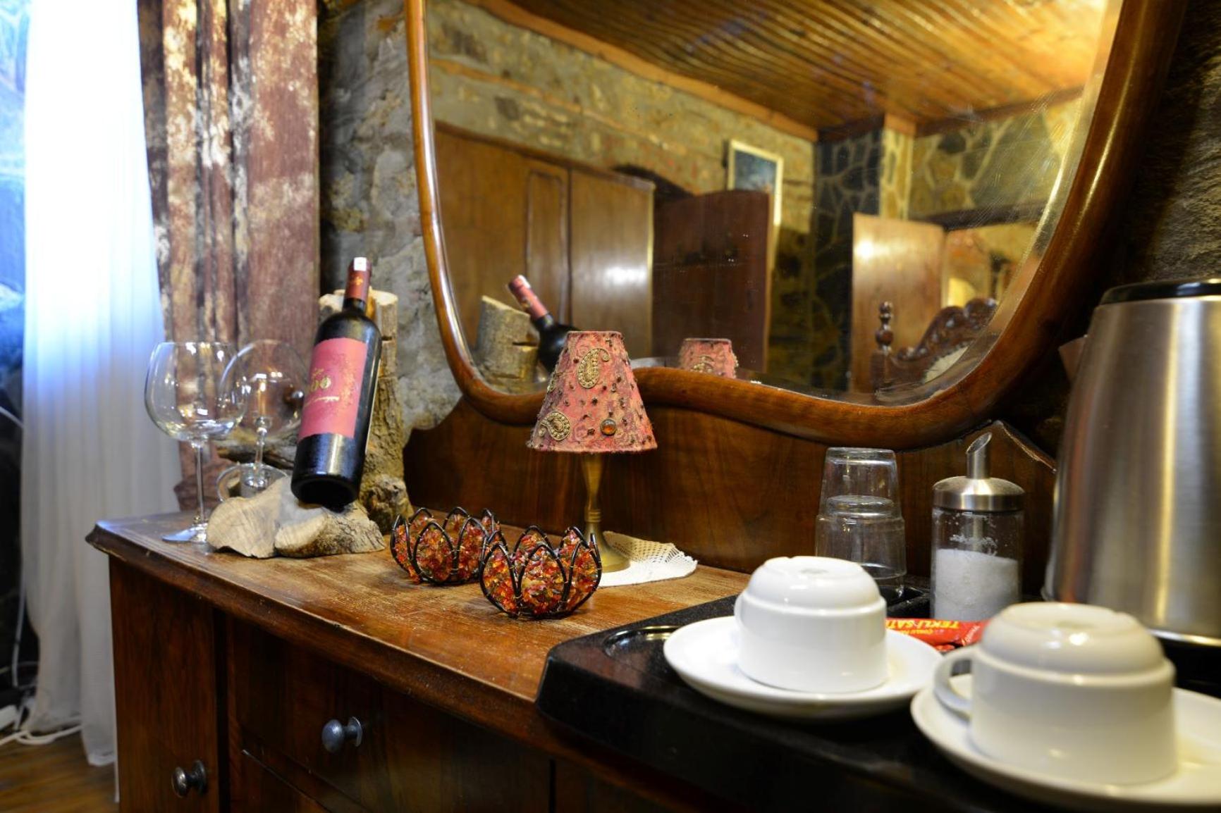 Otel Yorgo Seferis