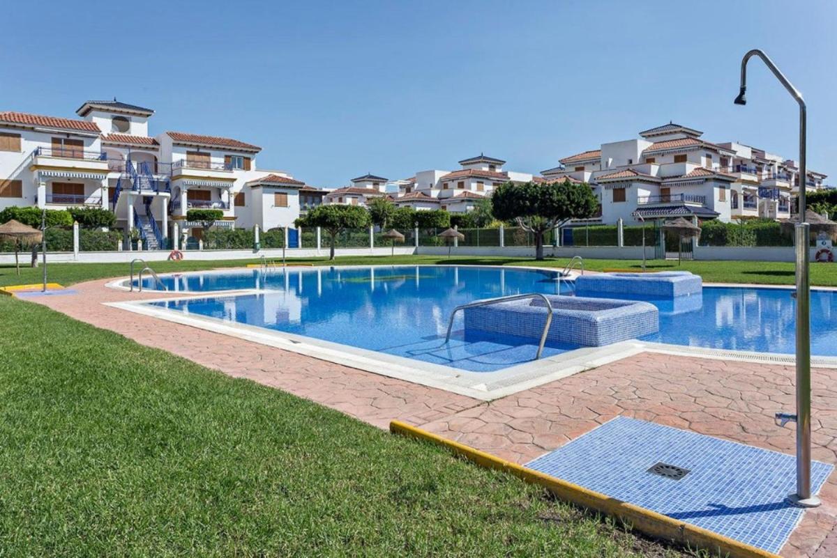 Lovely apartment near the beach photo 4
