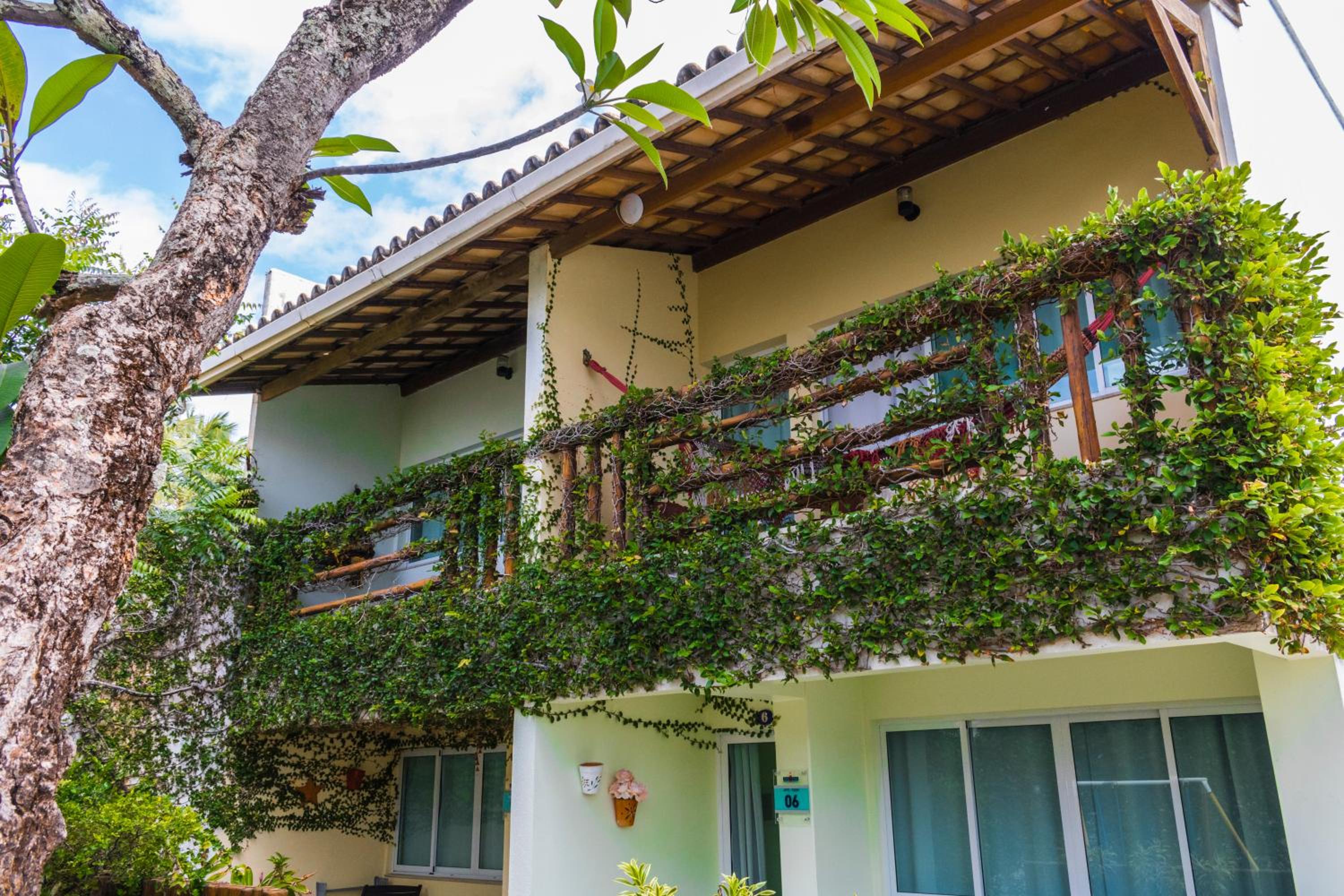 Farol de Itapuã Praia Hotel