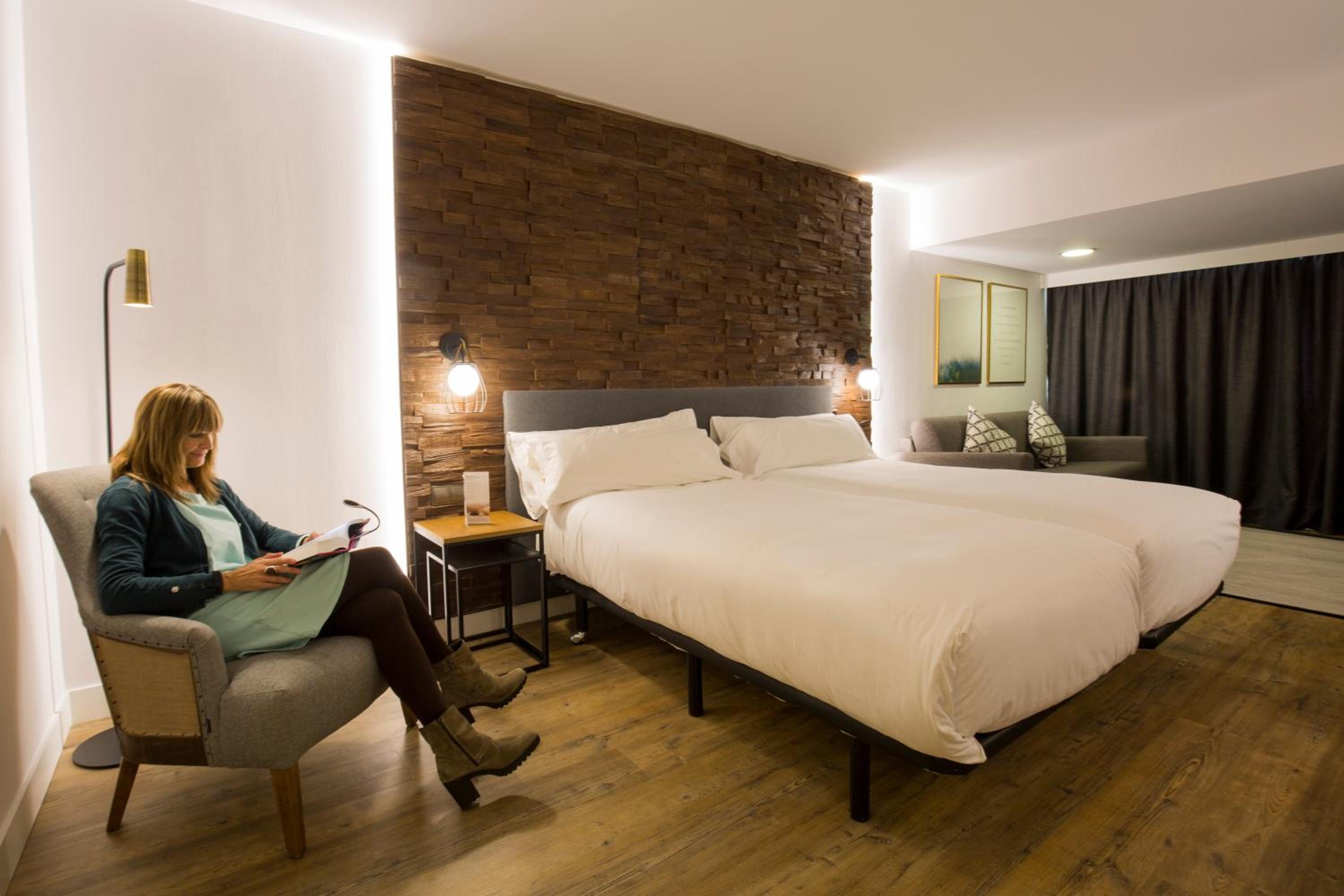 Andorra la Vella Vacations - Yomo Centric - Property Image 2
