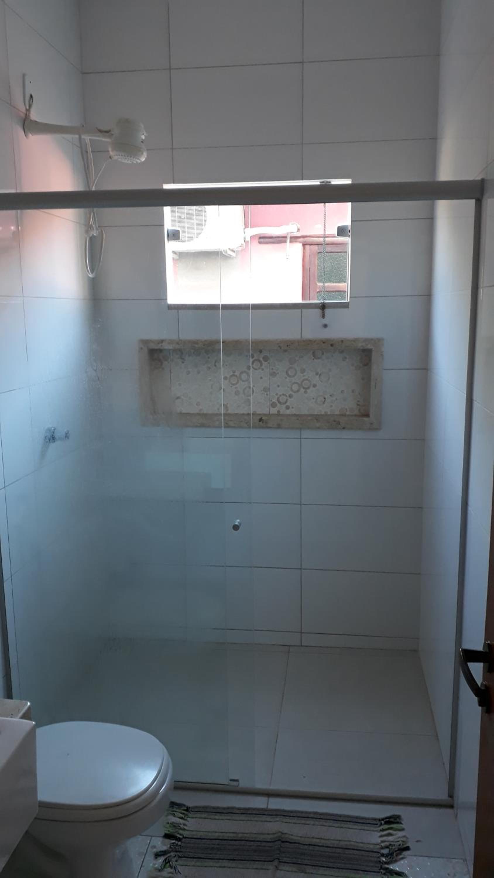 Casa com Piscina em Guaratiba