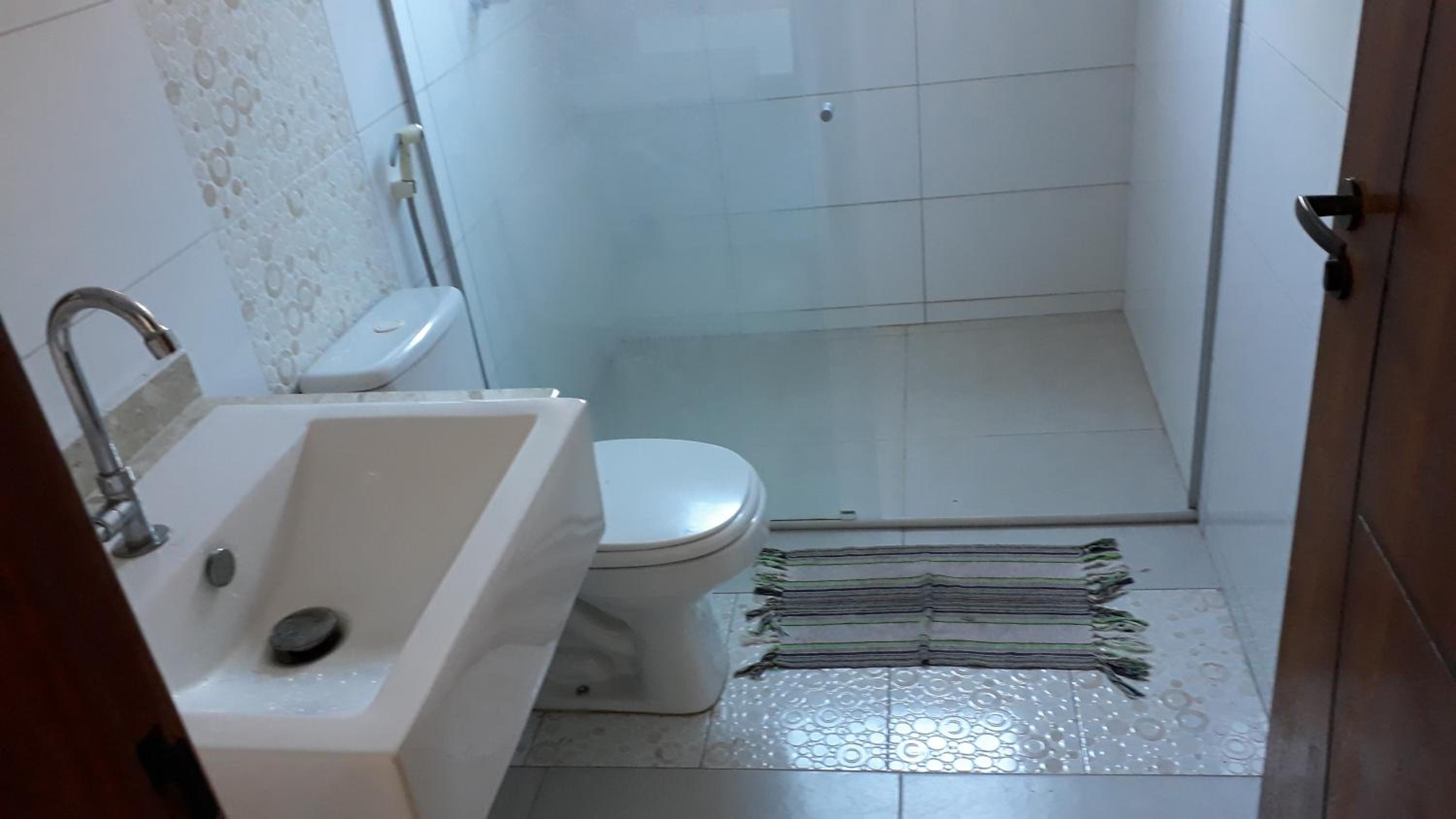 Casa com Piscina em Guaratiba