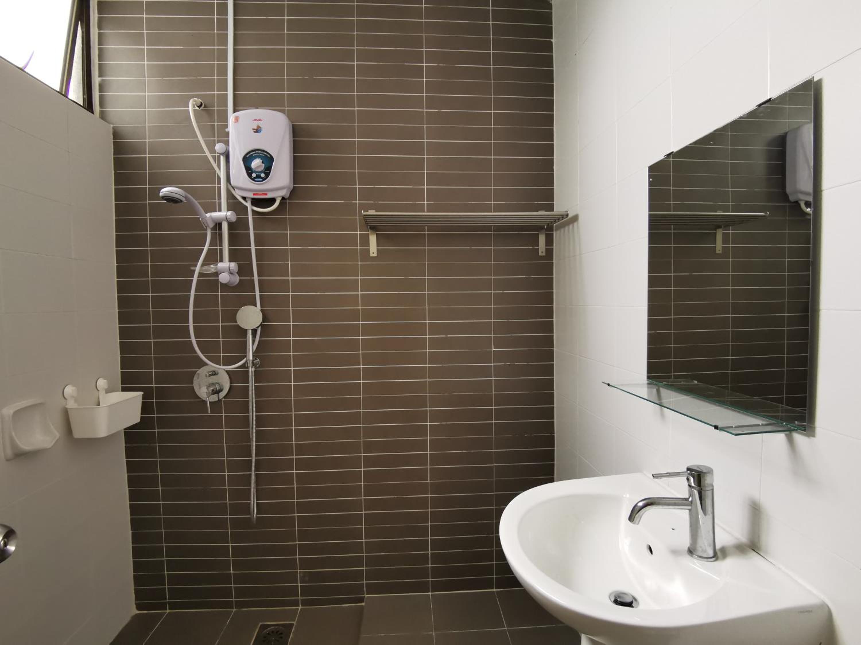 Palazio Studio Mount Austin Near Toppen Ikea Homestay By JYNest