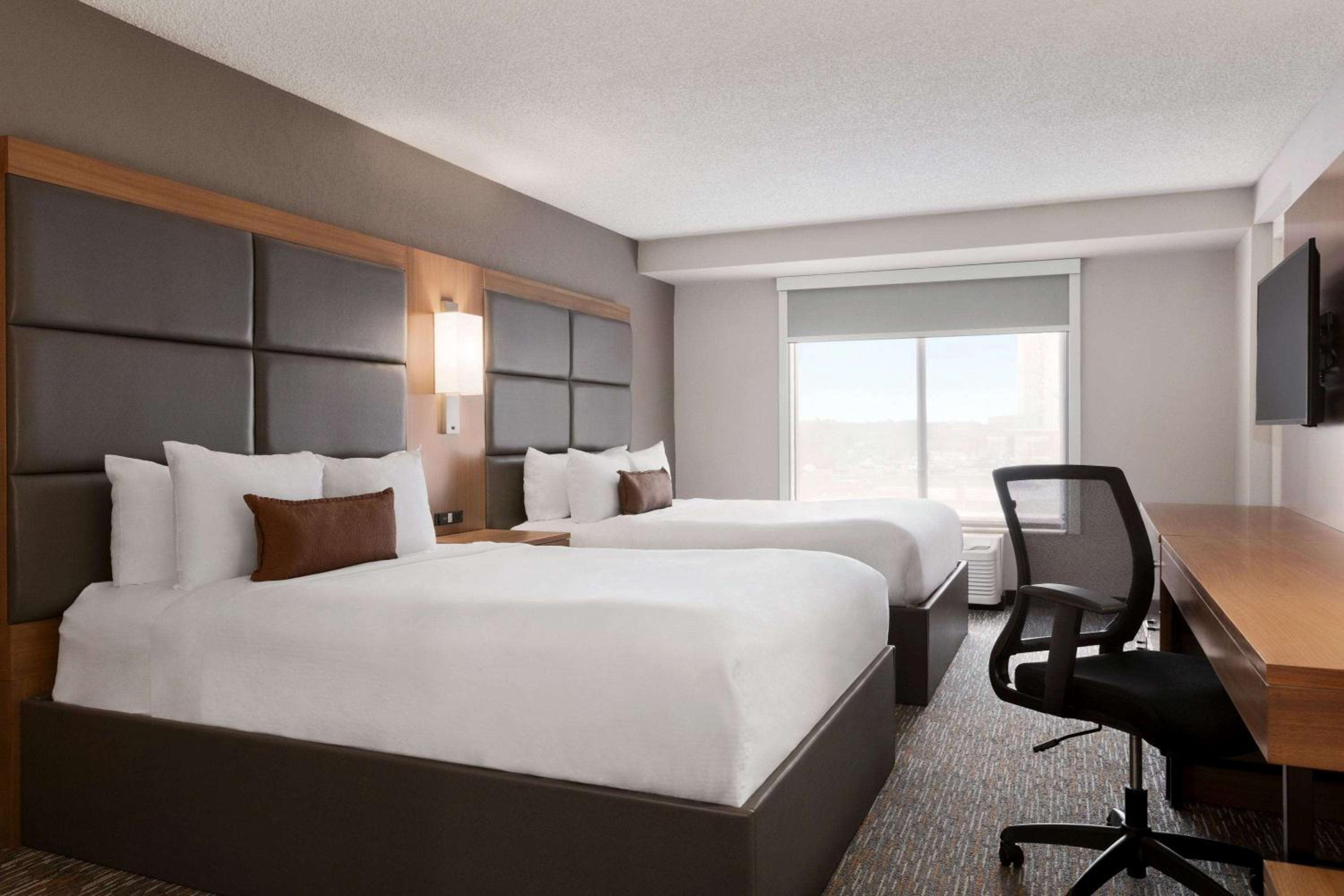 Wingate by Wyndham Cincinnati Blue Ash - Property Image 3