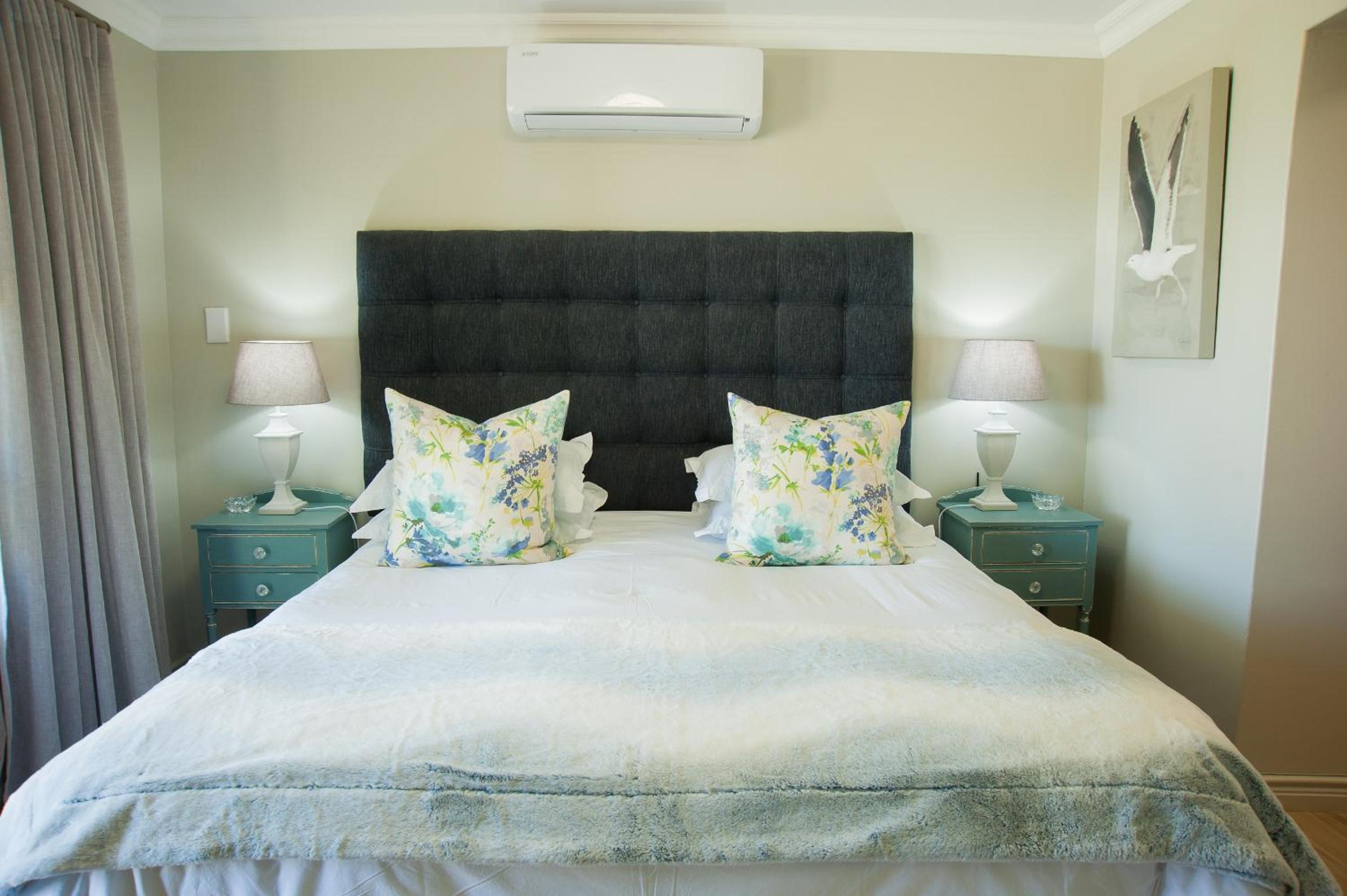 Four Palms Accommodation