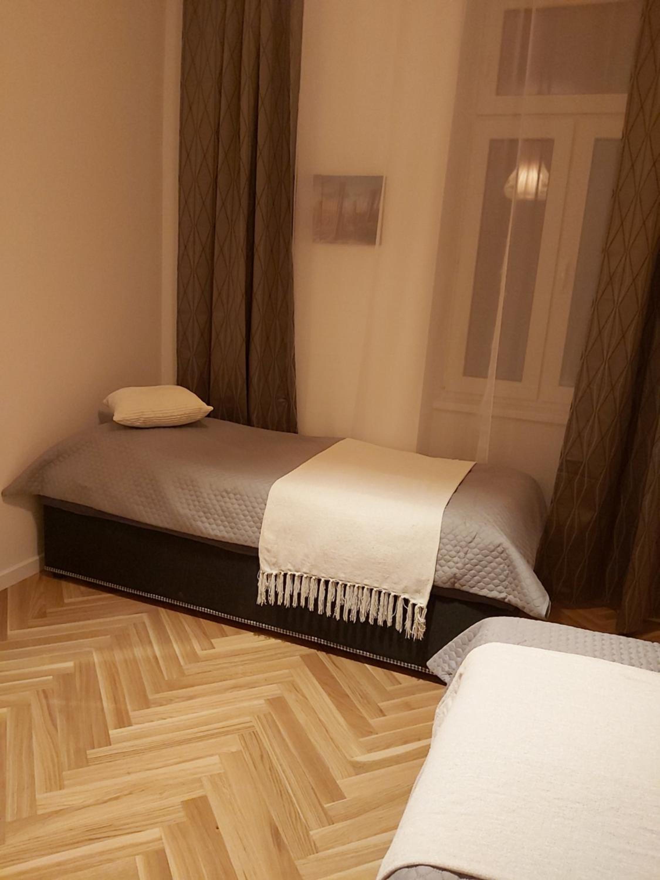 Angelika Apartments