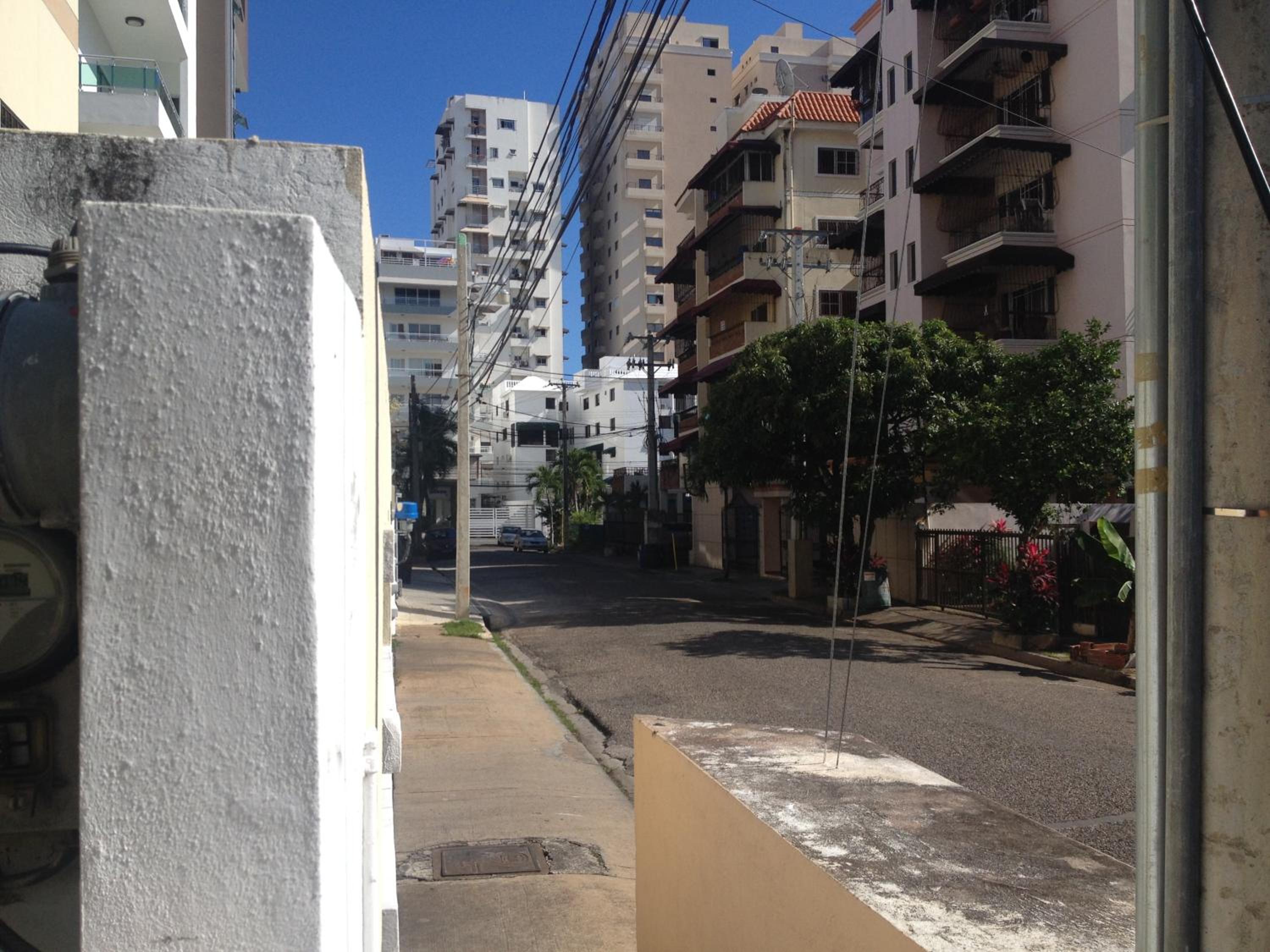 Studio Apartment 1B