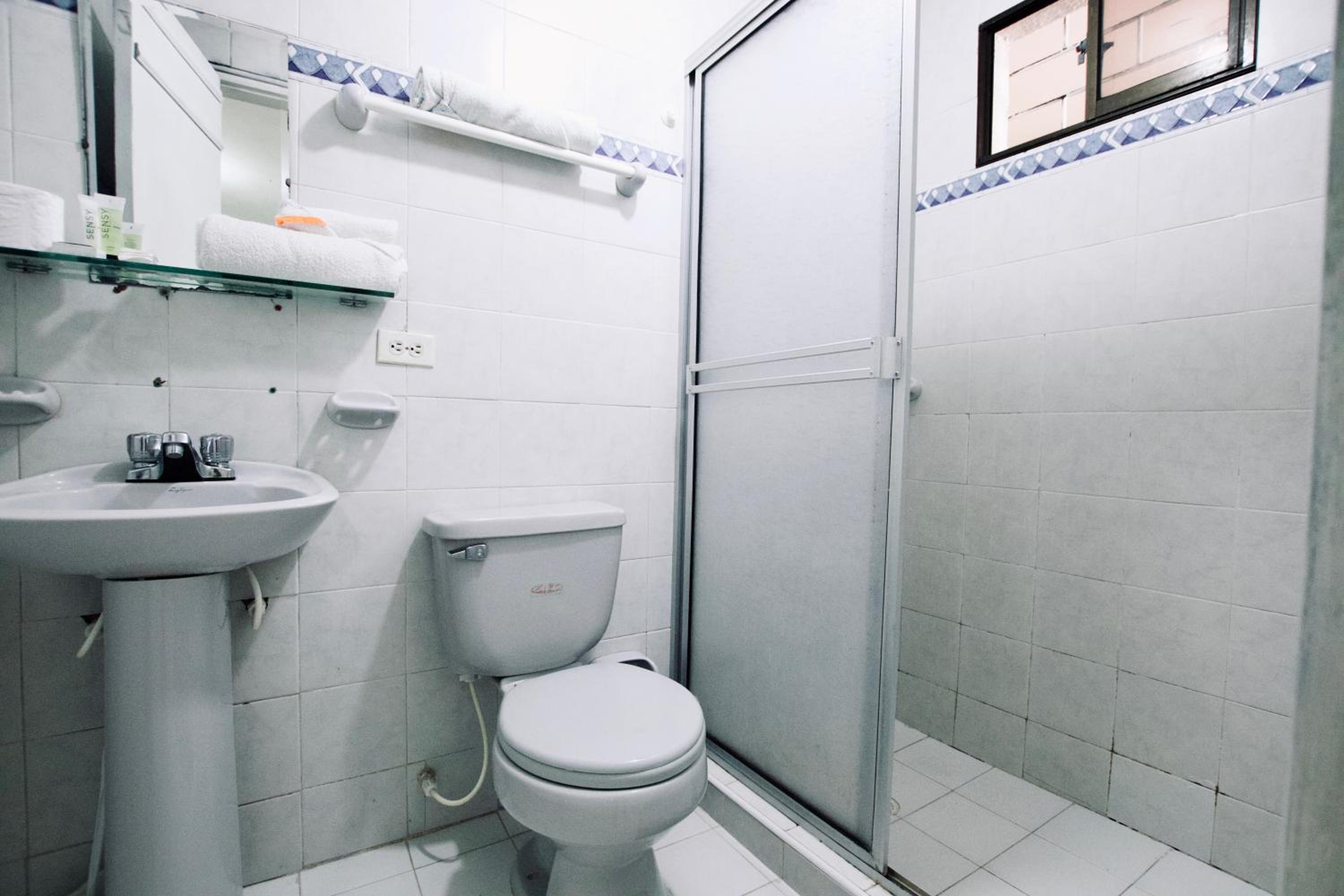 QuillaHost Guesthouse