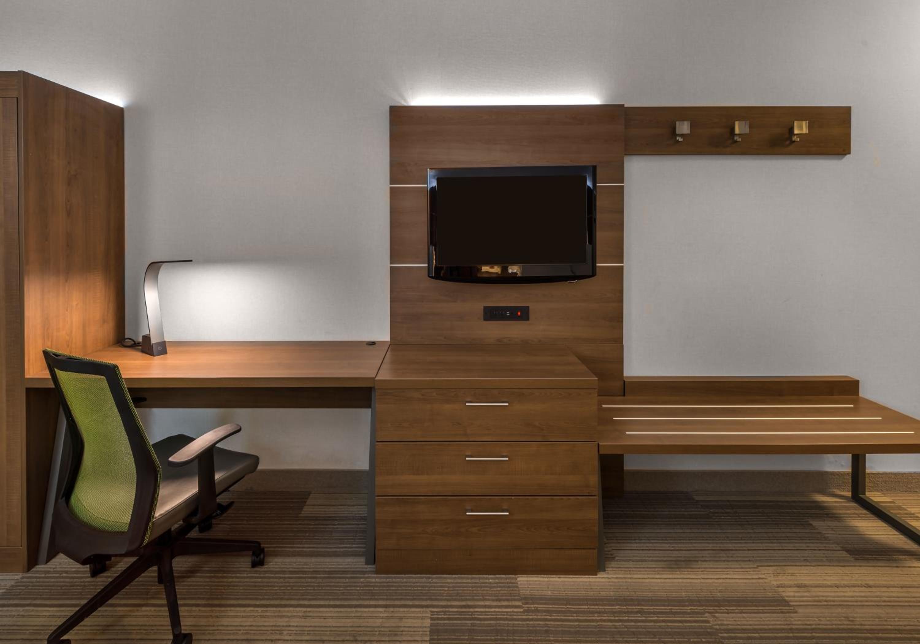 Carson City Vacations - Holiday Inn Express Hotel Suites Carson City, an IHG Hotel - Property Image 36