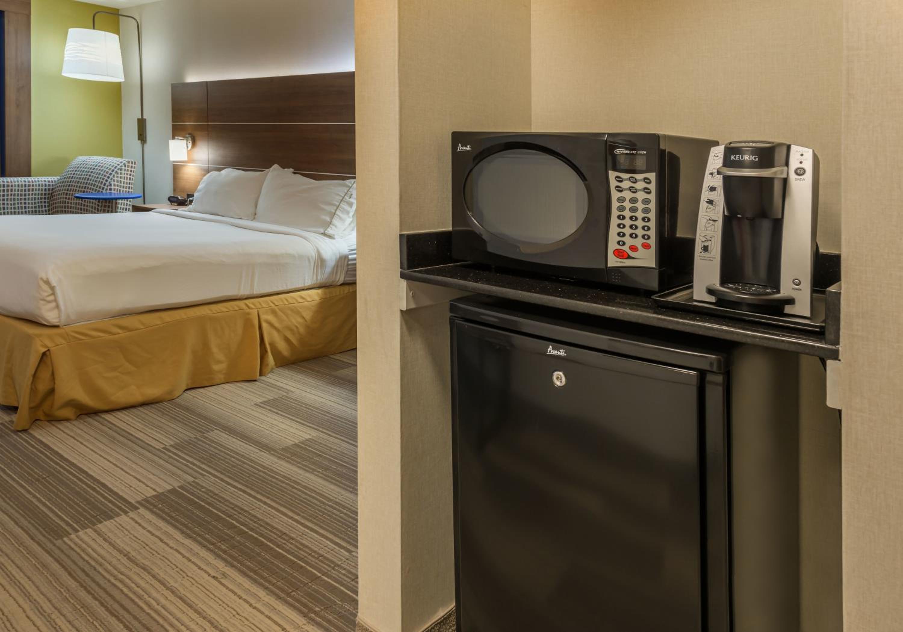 Carson City Vacations - Holiday Inn Express Hotel  Suites Carson City, an IHG Hotel - Property Image 7