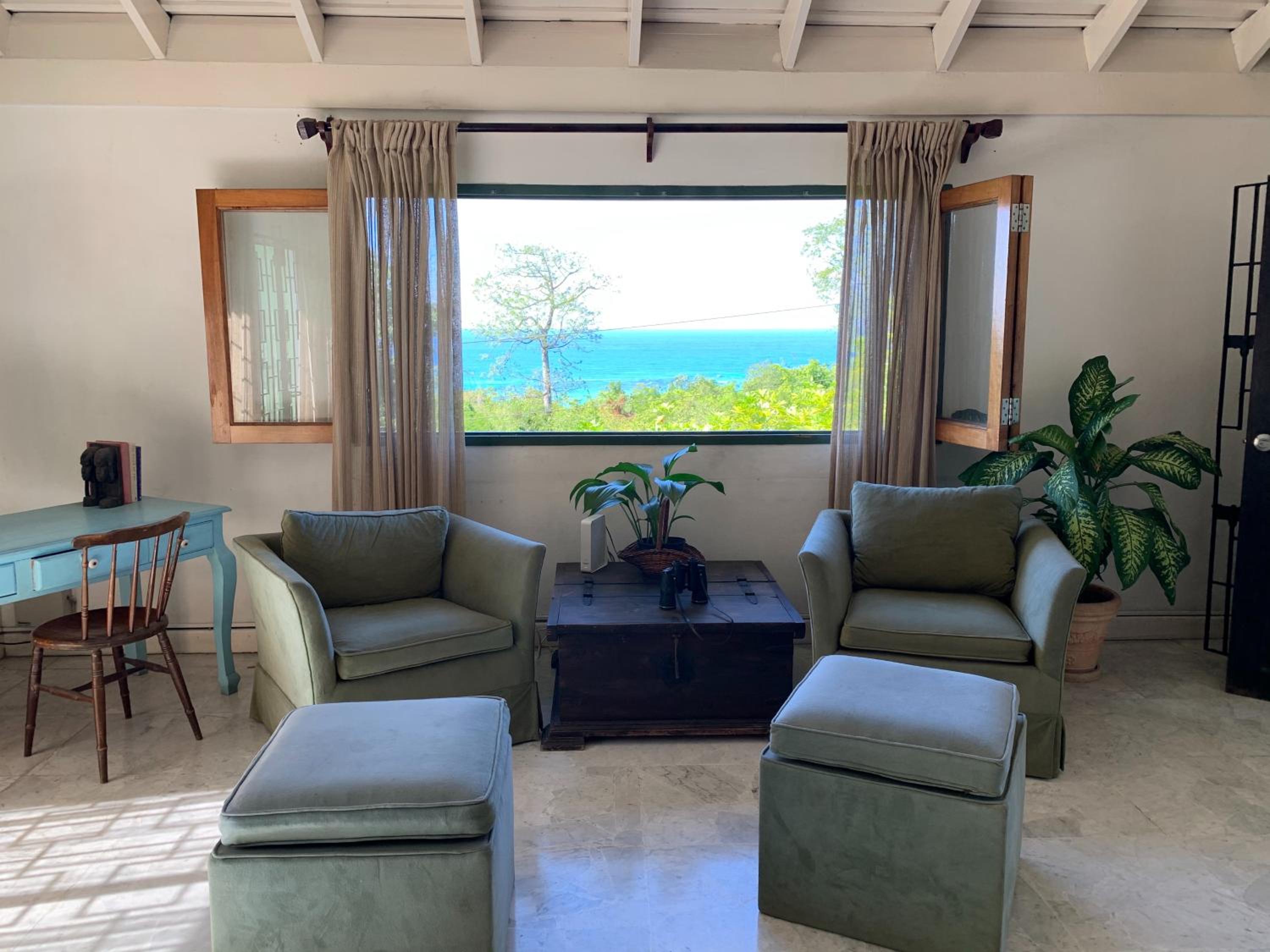 Mynt Retreat Bed & Breakfast