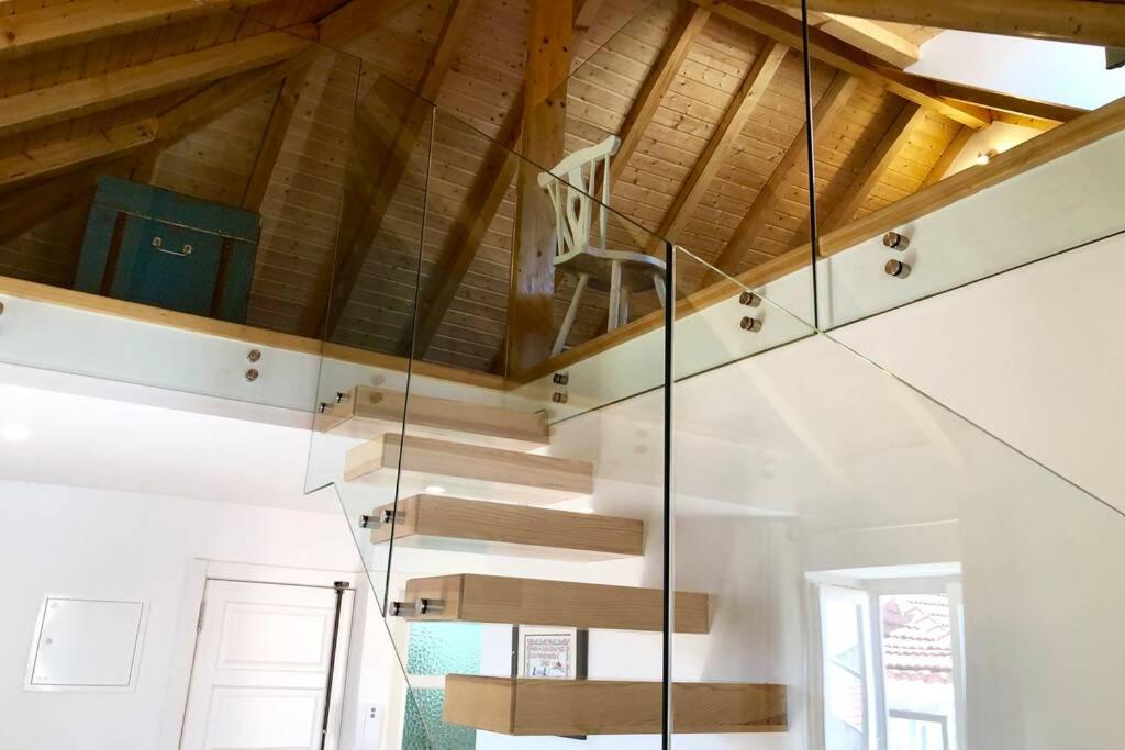 32 Top - Center of Lisbon Duplex Apartment, Barrio Alto view 5