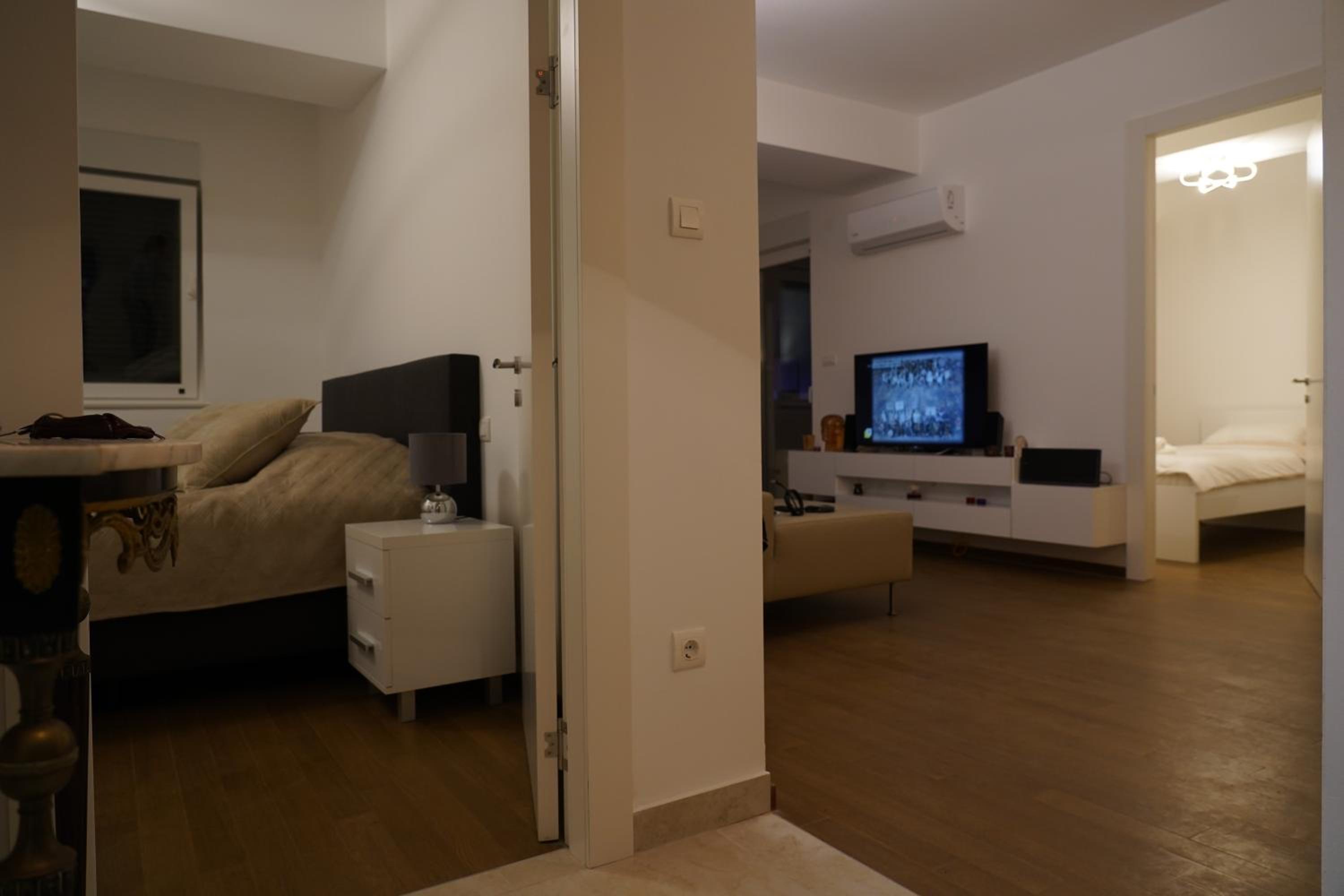 Jackey apartment view 5