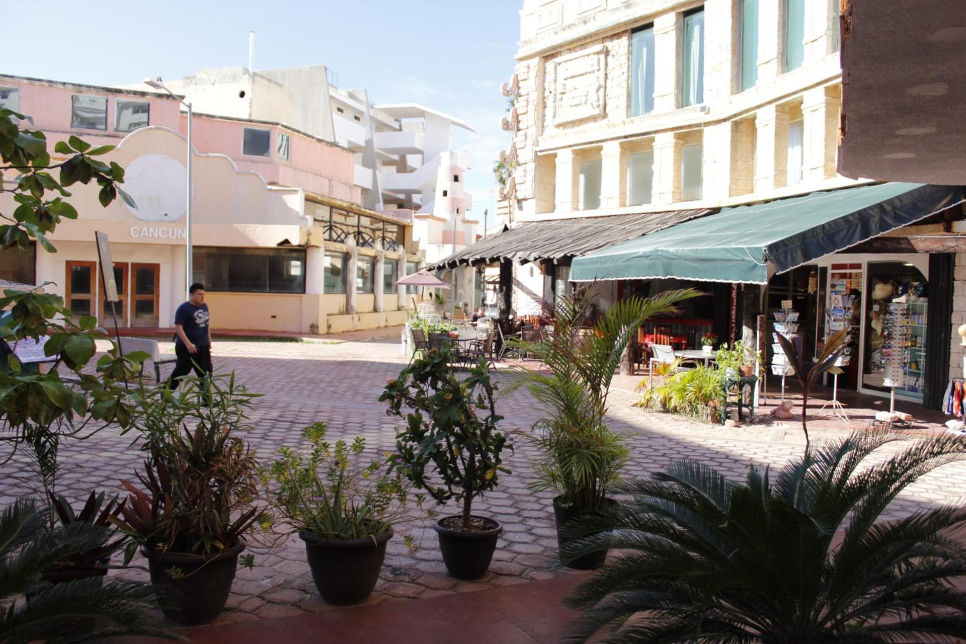 Cancún Suites Apartments - Hotel Zone