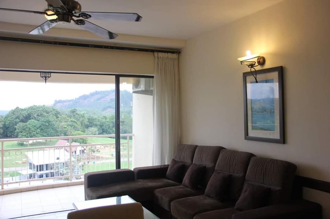 Condo D'Savoy A Famosa Resort Melaka Homestay