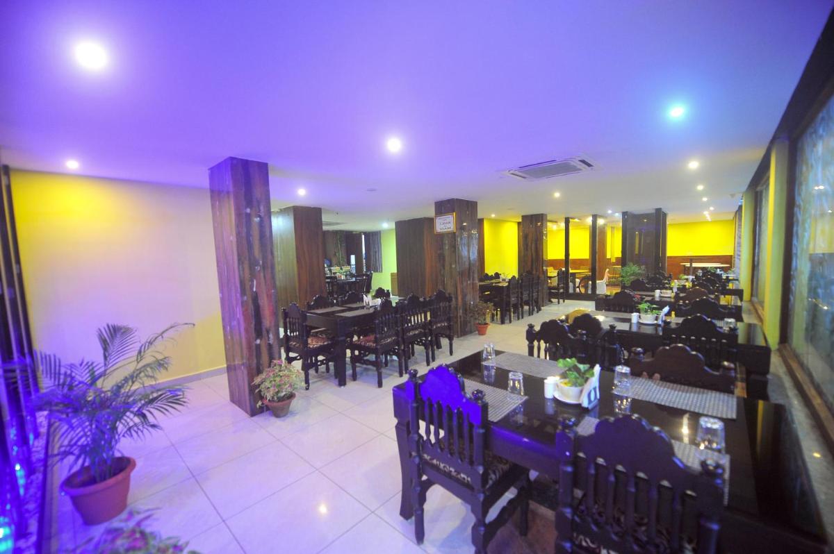 restaurant