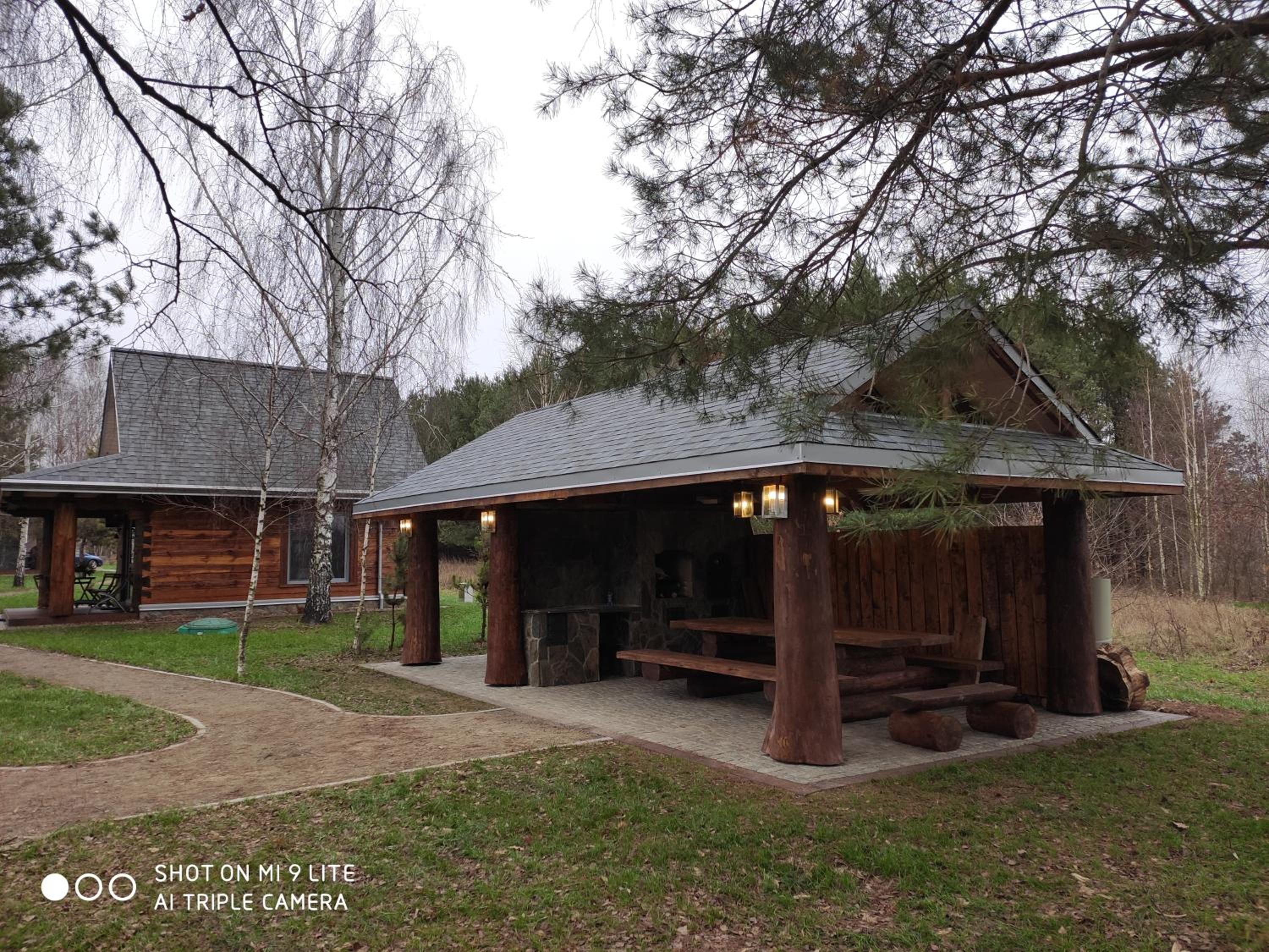 Photo 8