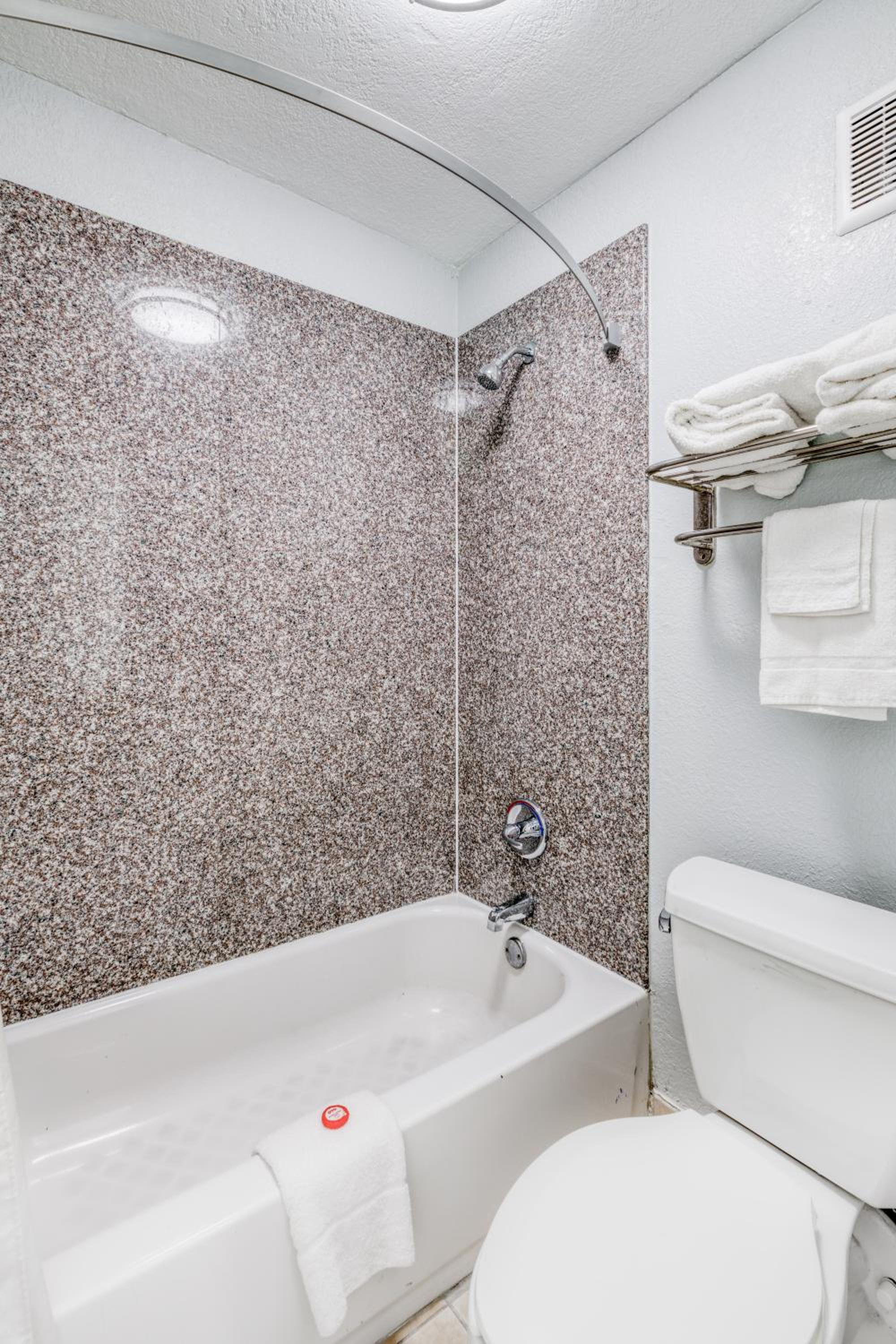 Hotel Elev8 - Property Image 5
