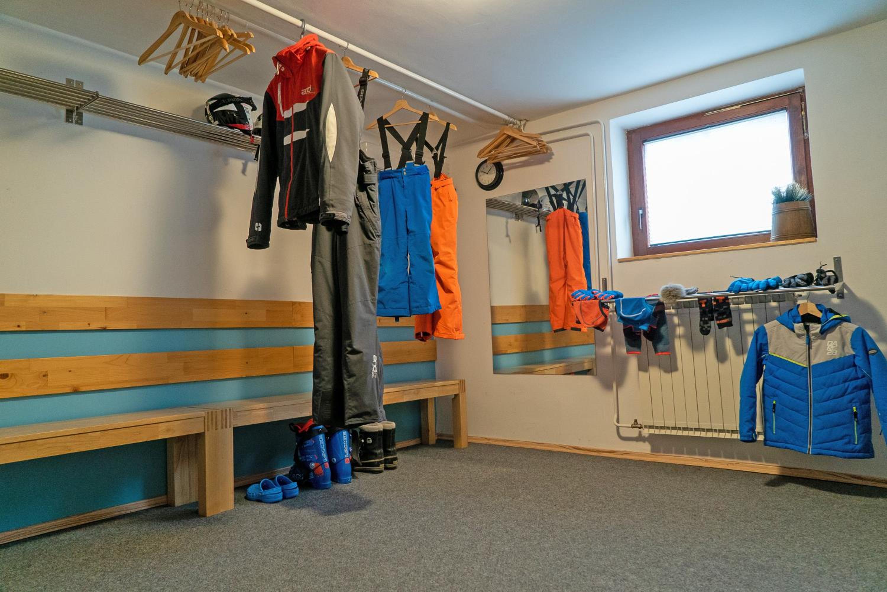 Photo 6