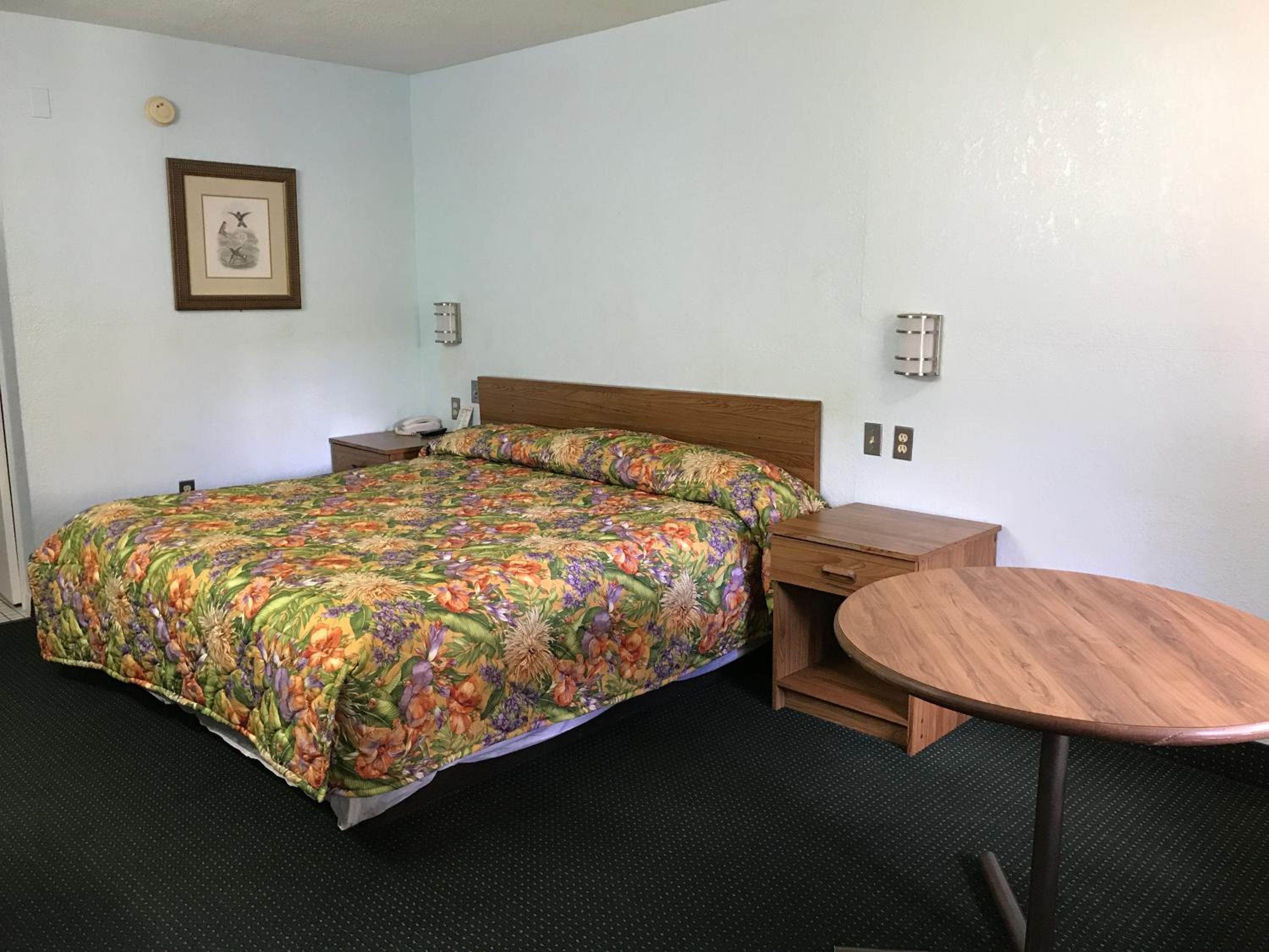 Flamingo Inn