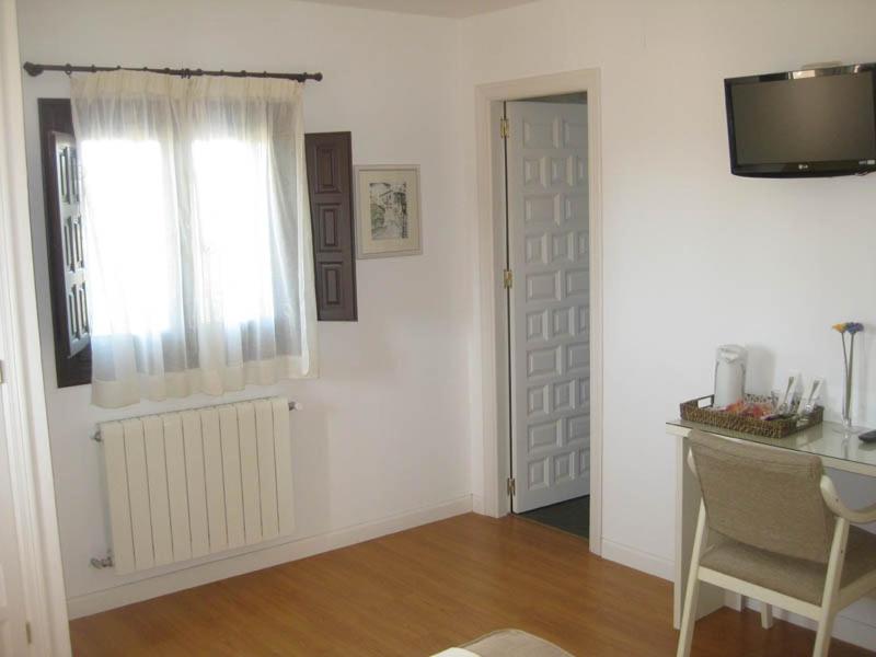 Photo 43