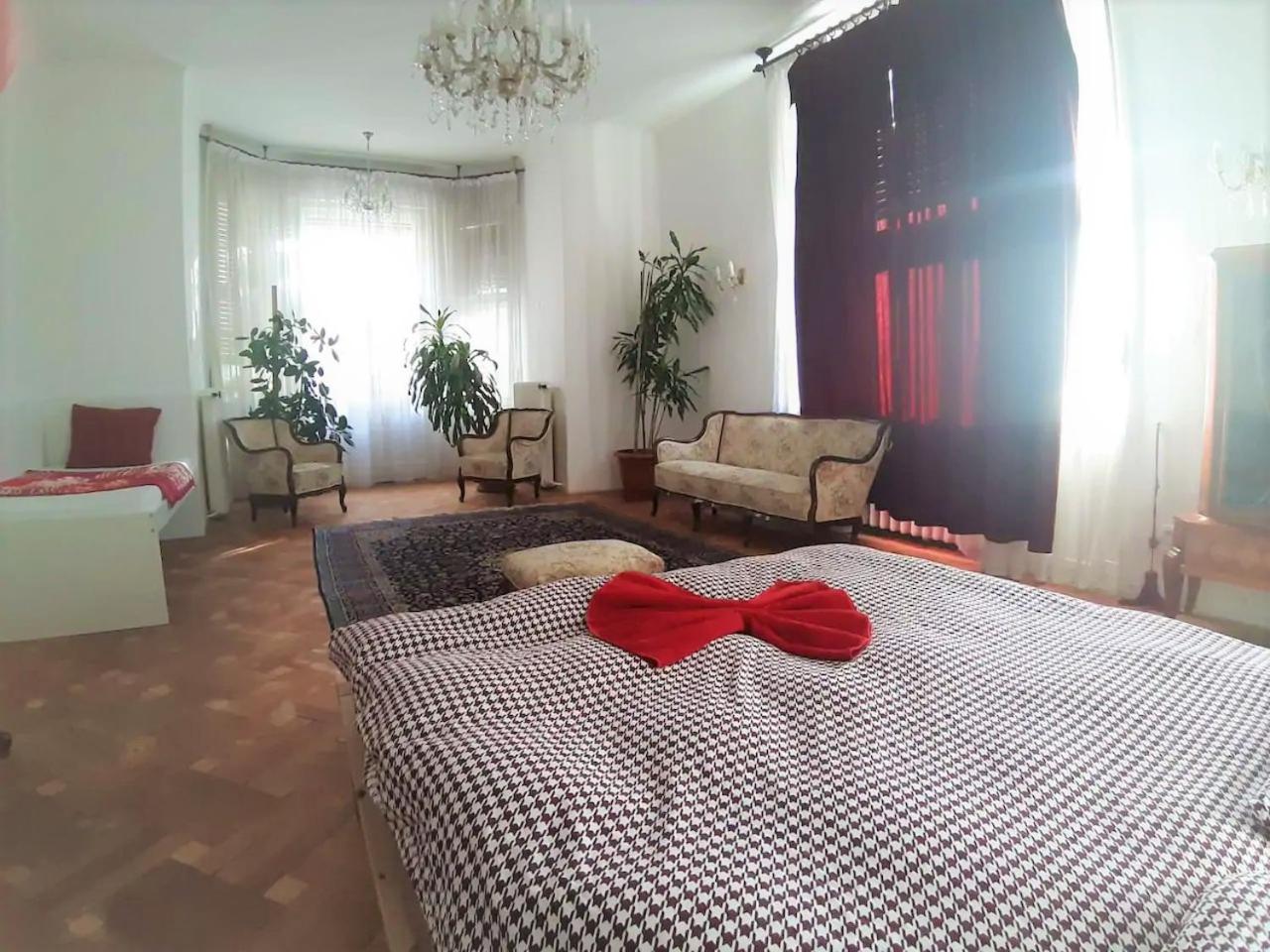 Rooms in Prague-BIG+Comfy