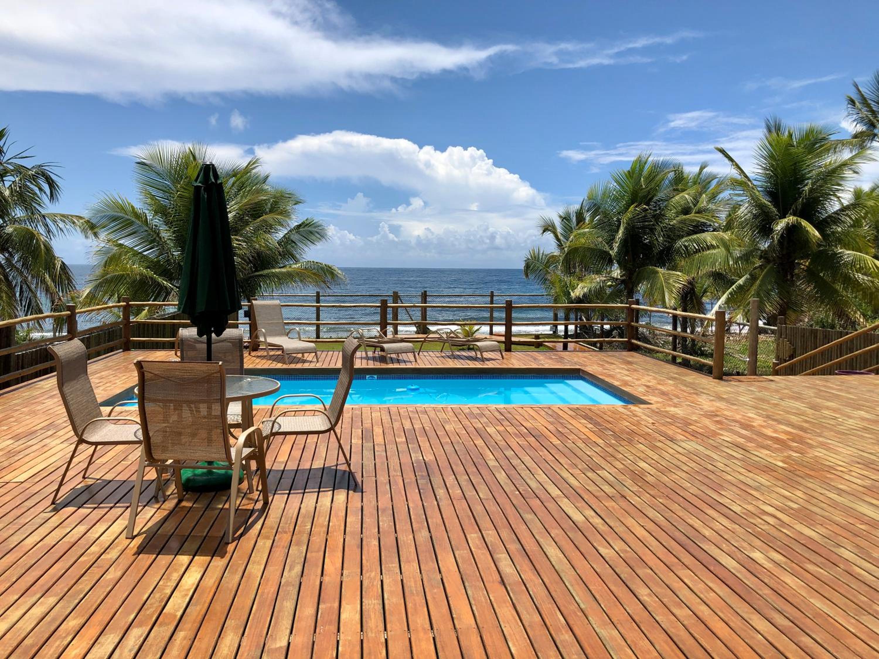 Casa Uluwatu Bahia Pé na Areia Premium