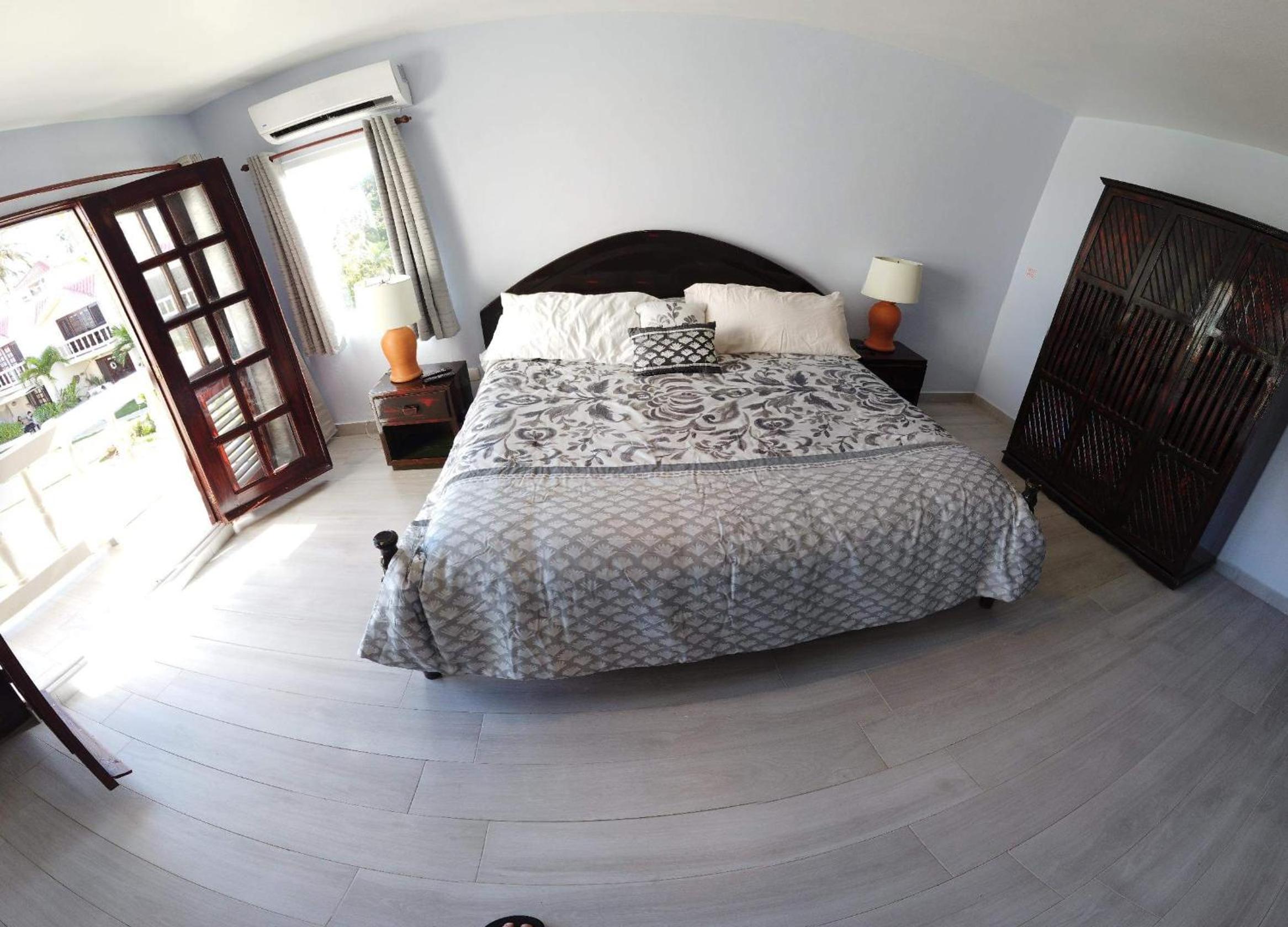 Photo 47