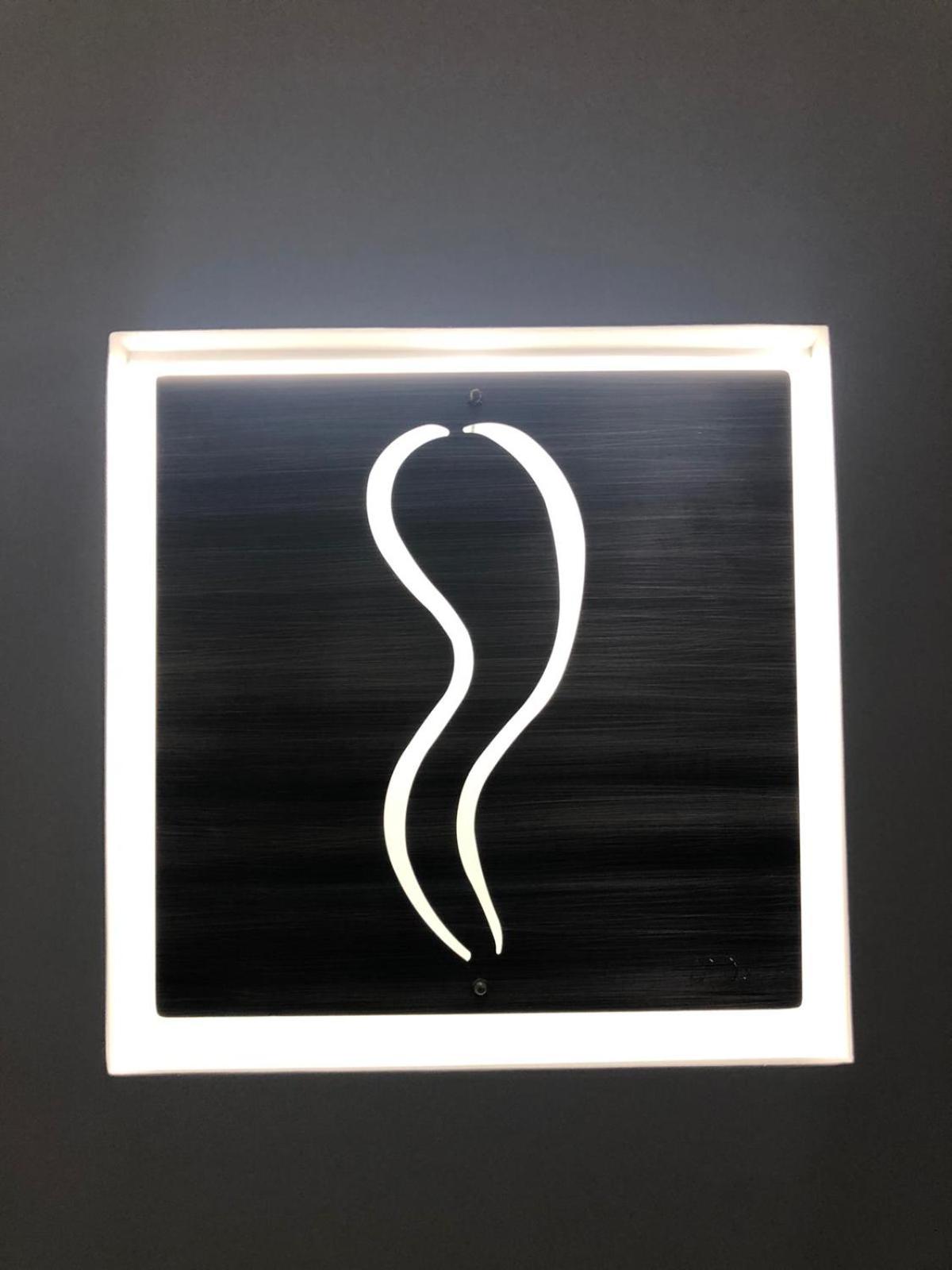 VESUCHARME SUITE Luxury Room