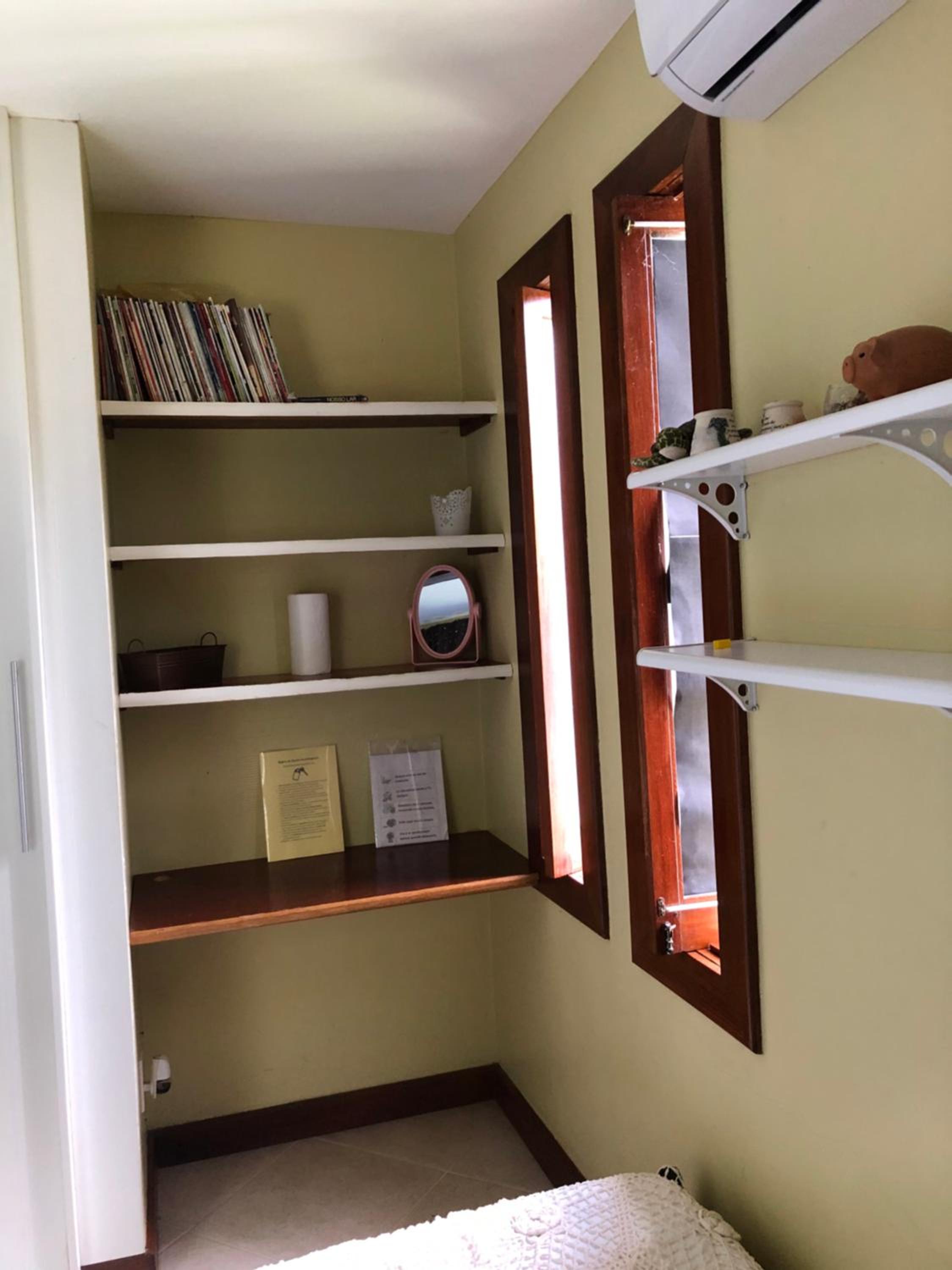 Quarto para 2, perto da praia Guarajuba, 9 ninutos