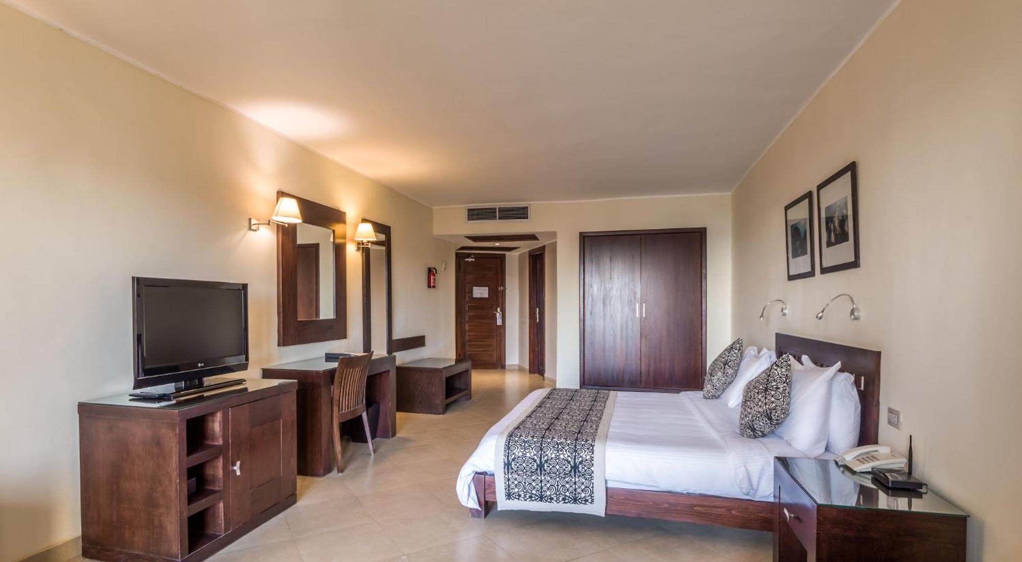 Fort Arabesque Resort, Spa & Villas