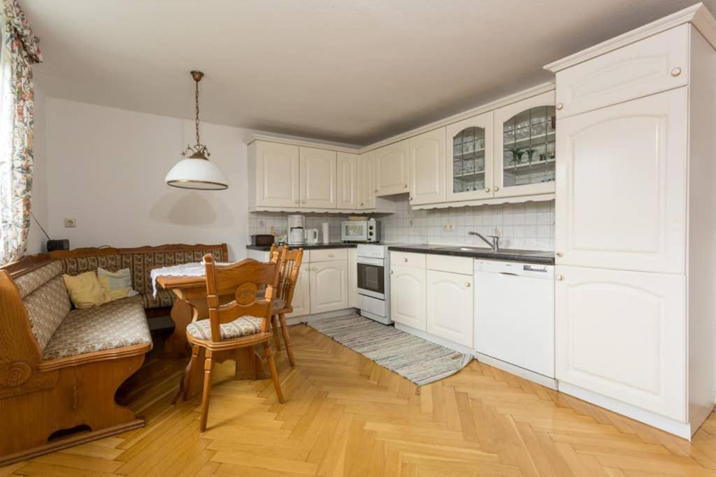 Schöne Ferienwohnung am Schlosspark