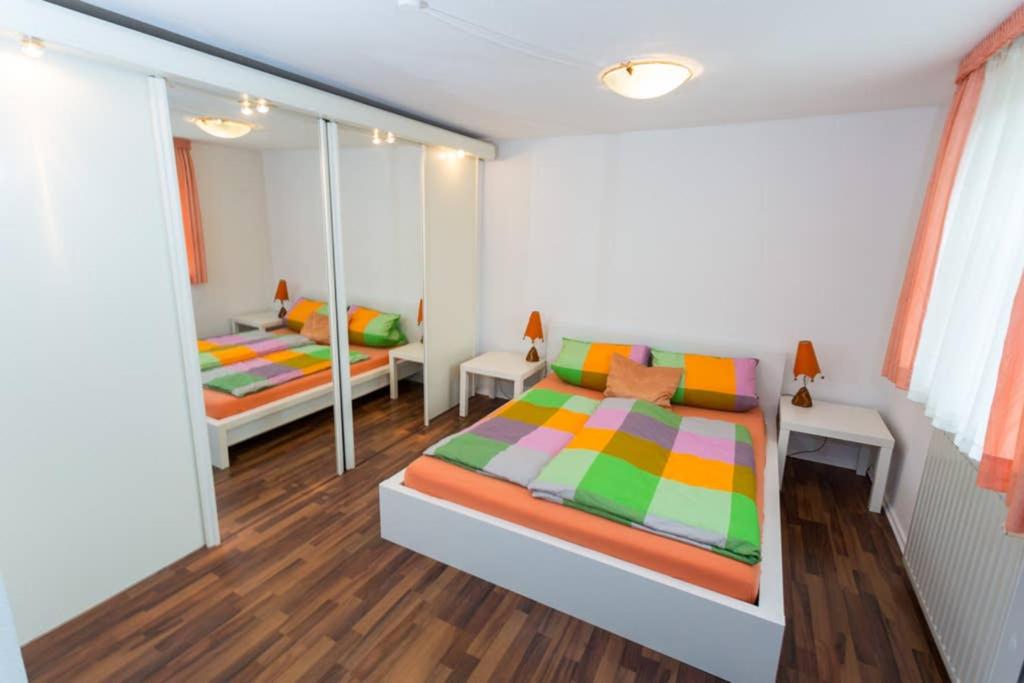 Schöne Ferienwohnung am Schlosspark
