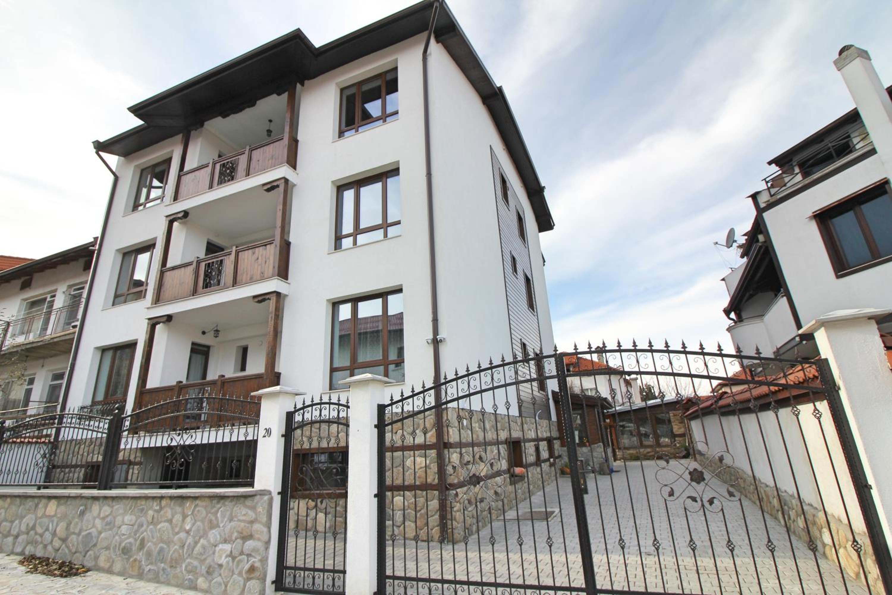 Ice Jewel Chalet, Bansko, 200 meters from the Gondola, 20 улица „Свети Иван Рилски“ view 4