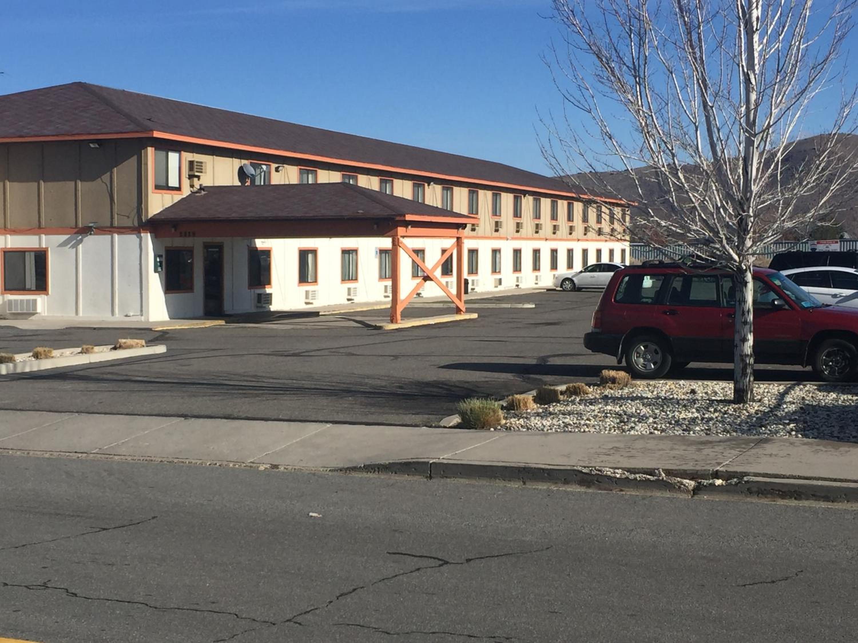 Carson City Vacations - Super 8 by Wyndham Carson City Lake Tahoe - Property Image 8