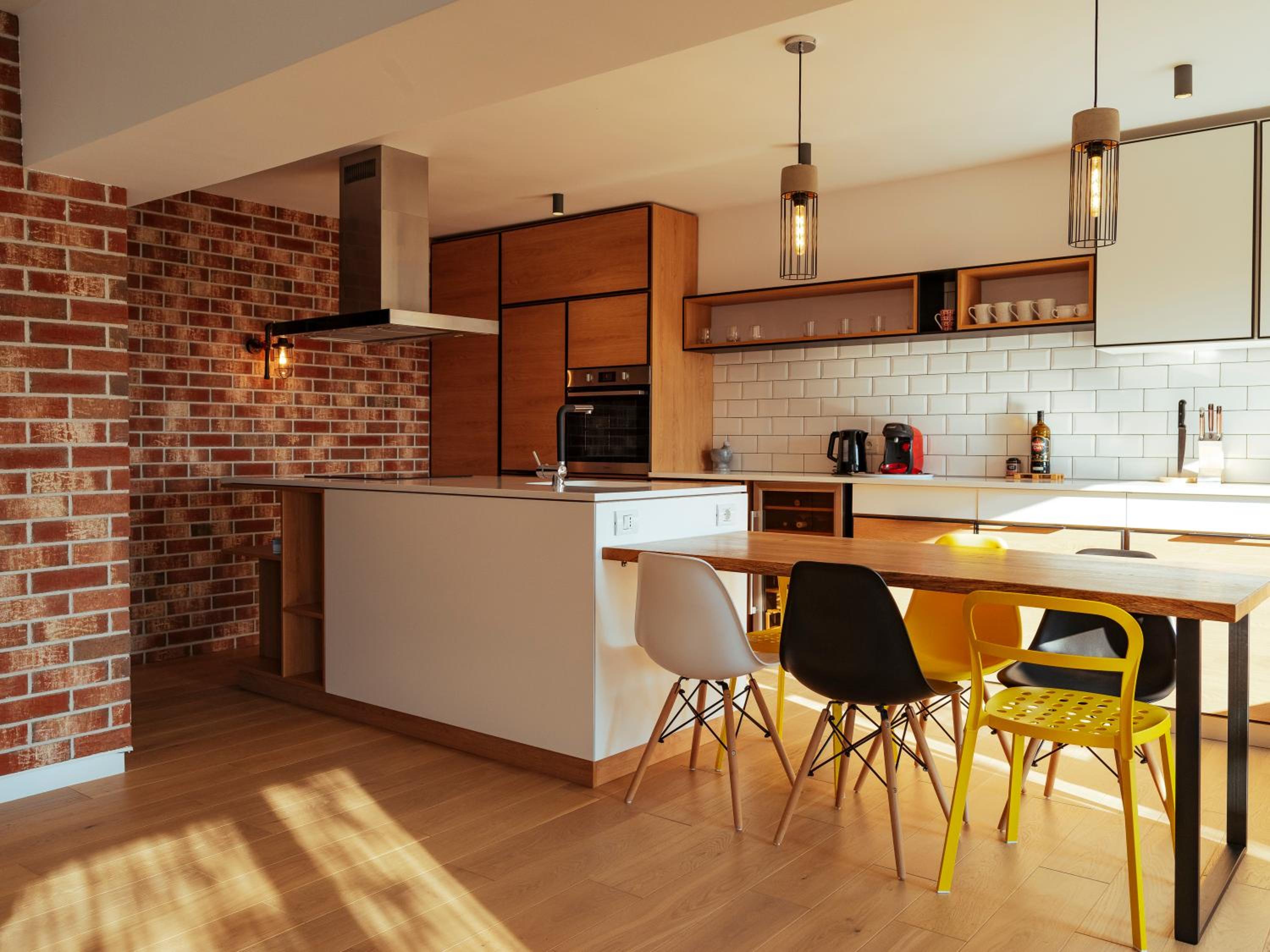 Central Modern Design Apartment view 4