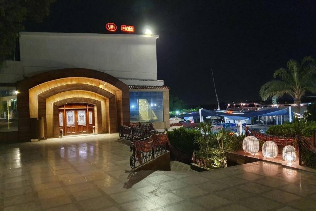 Charming sunset,Panoramic Nile view & pyramid view