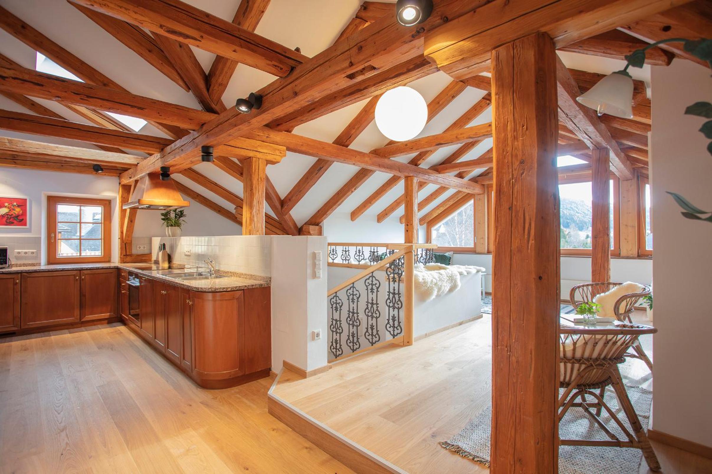 Ledererhaus view 3
