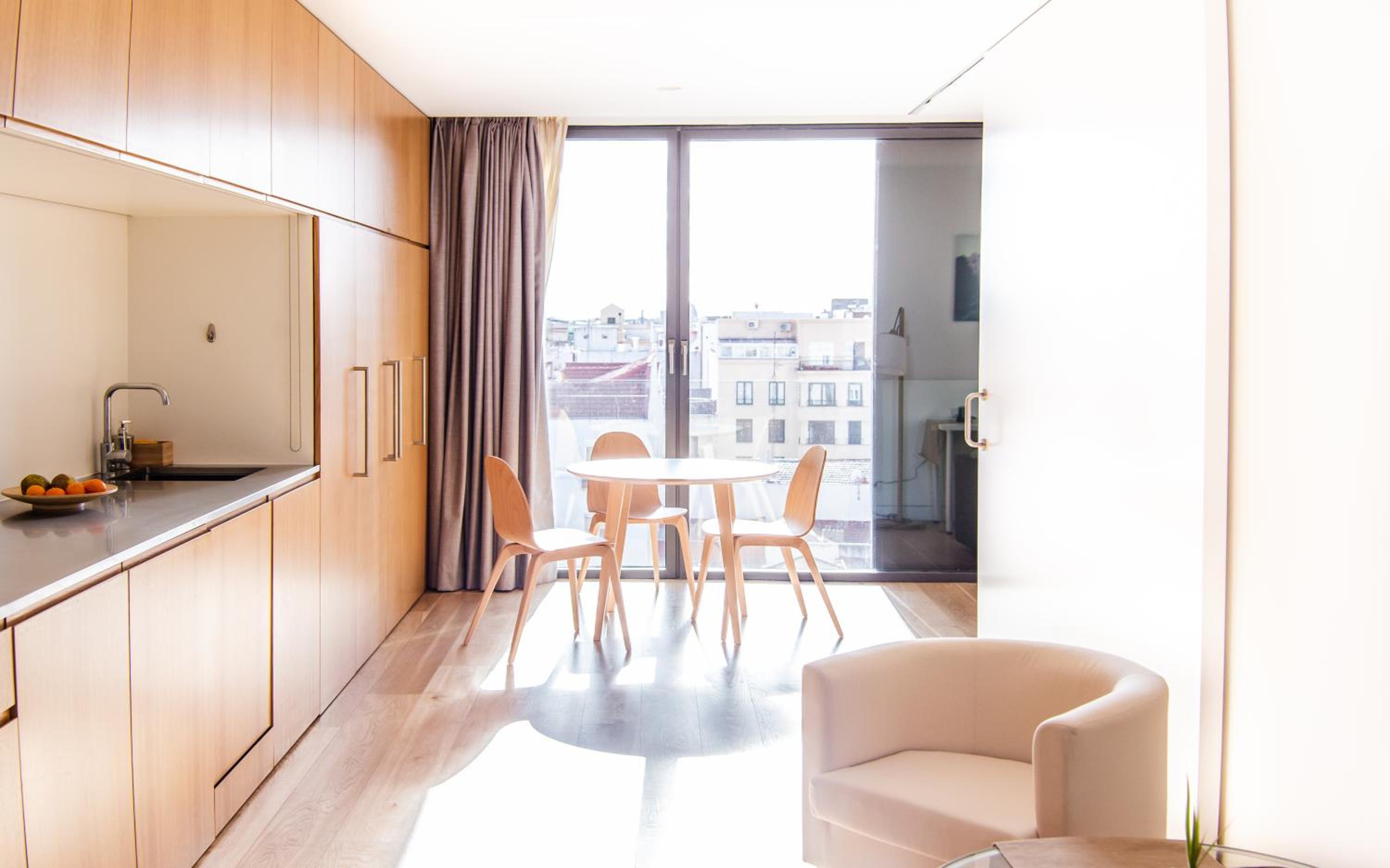 Edmond Vibes Barrio de Salamanca en Madrid — hotel room
